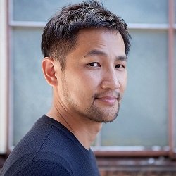 TERUHIRO YANAGIHARA_Portrait_トリミング.jpg