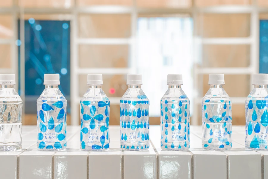 誰もが持ちやすく開けやすいペットボトルを実現　サムネイル