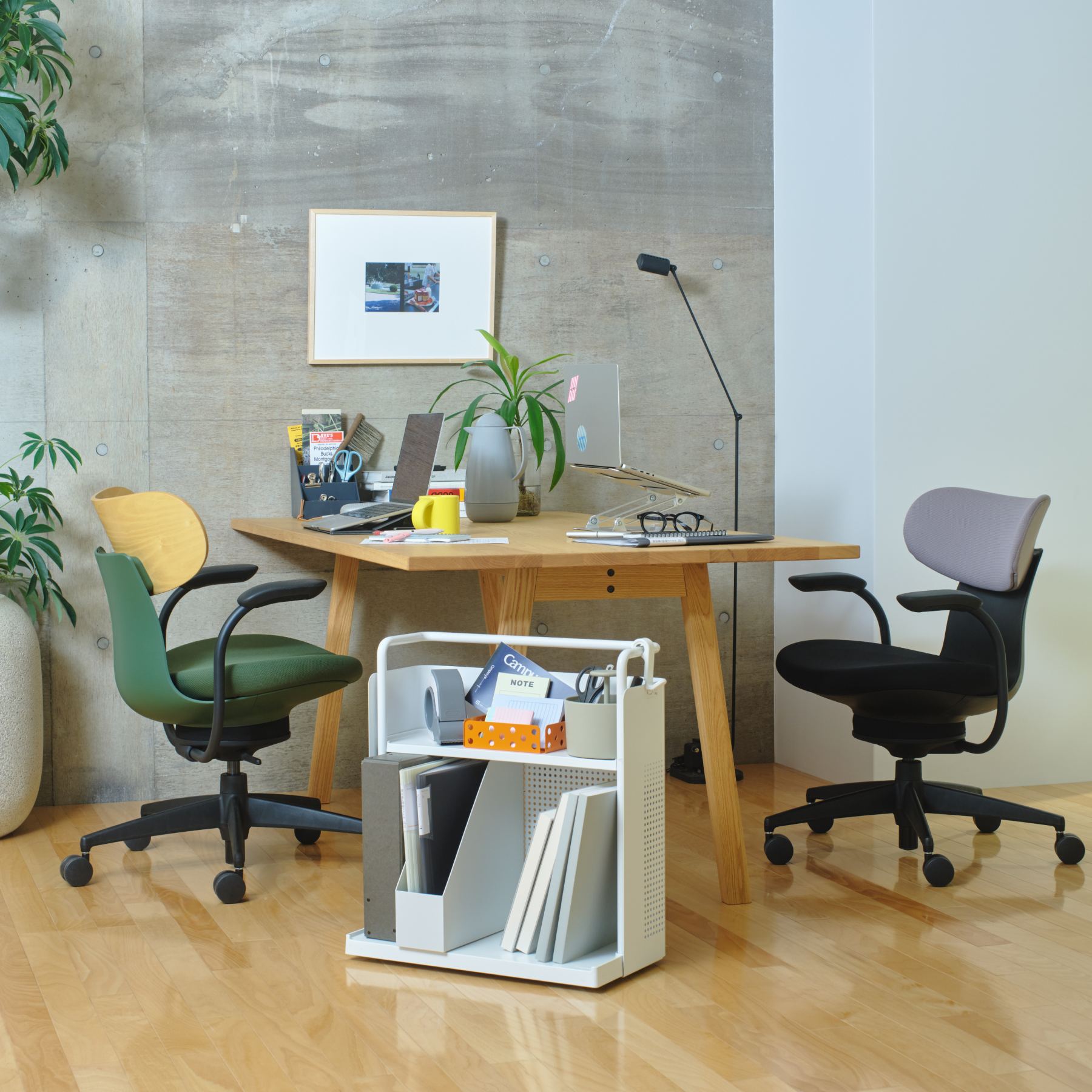 仕事も暮らしも共にするふたりへ。 整える在宅ワークスタイル 　サムネイル