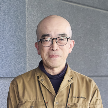 高嶋 茂行（たかしま・しげゆき）