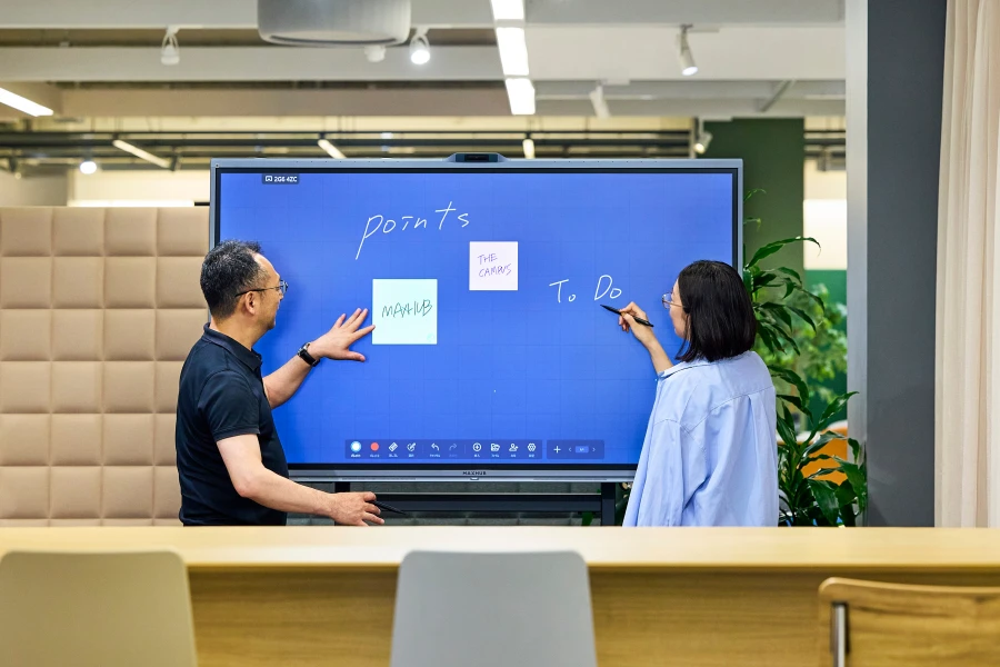 リモート会議がぐっと盛り上がる！MAXHUB活用術サムネイル