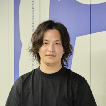 嶋﨑 迅