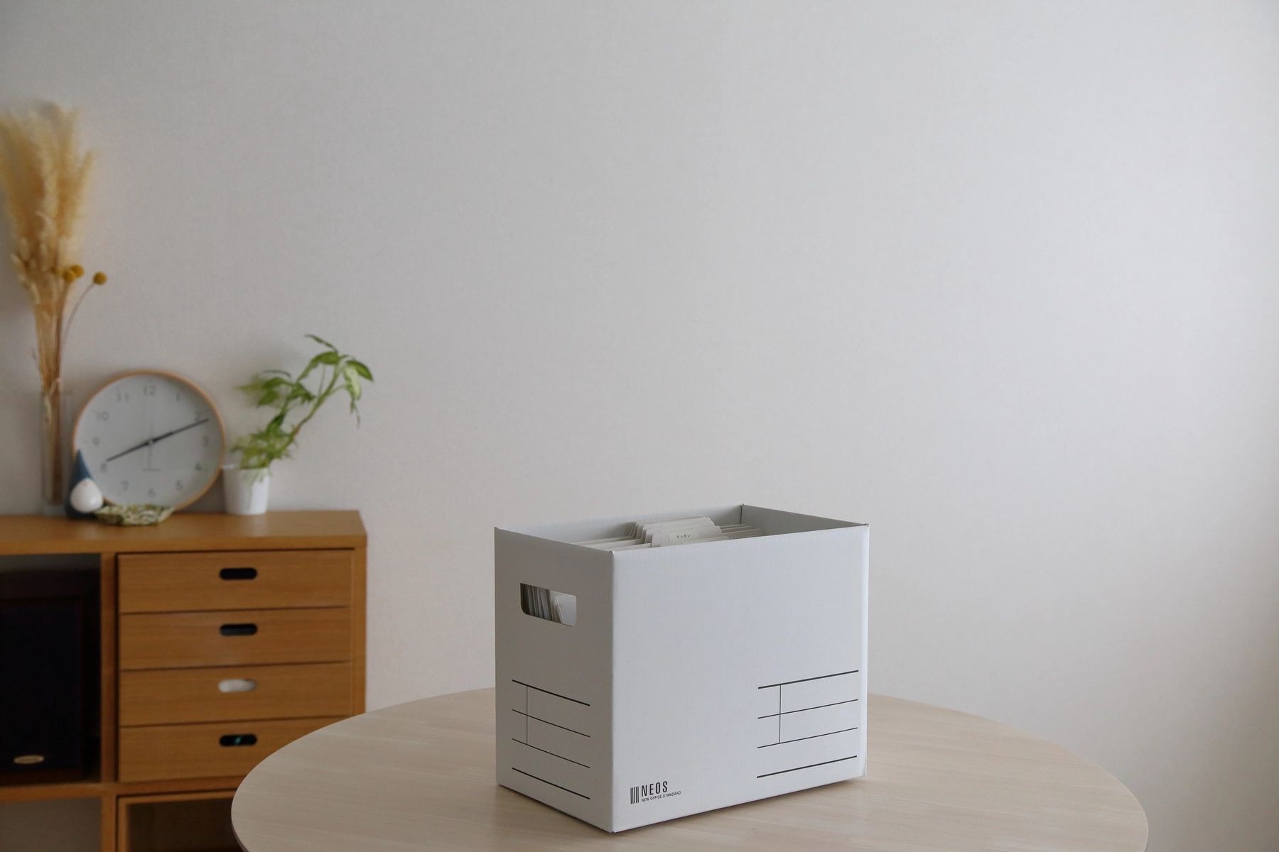 タイプ別に解説！取扱説明書の収納方法サムネイル