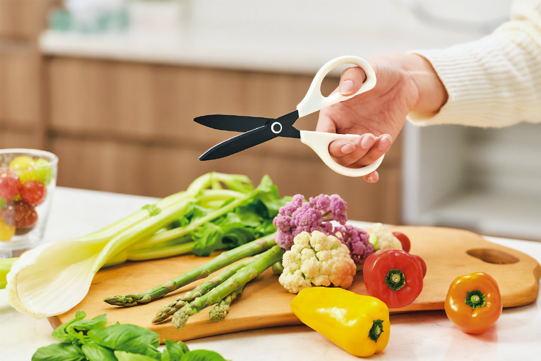 キッチンを楽しく！ 洗えるハサミ＜サクサ＞のススメ　サムネイル