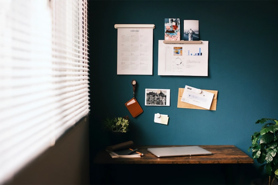 賃貸でも壁に飾りたい！おしゃれな部屋作りの第一歩 サムネイル