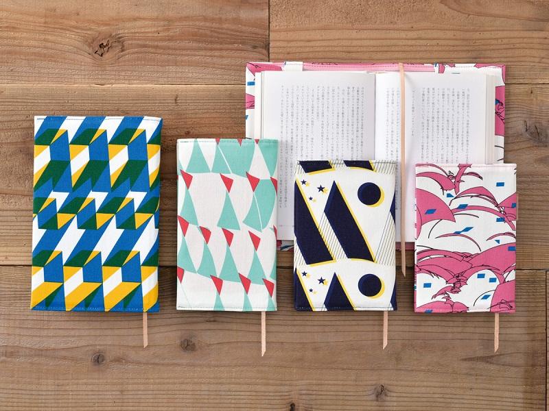 写真：ブックカバーJUBILEEgg