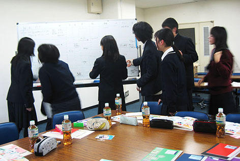 写真：「ノート企画会議」