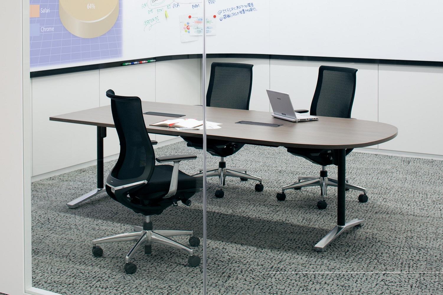 （右下：個室会議室）