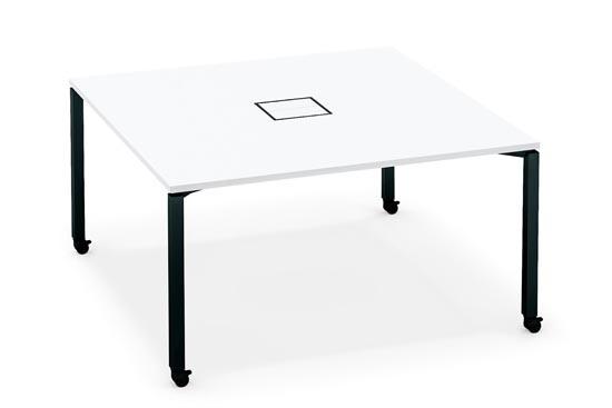 スタンダードテーブル