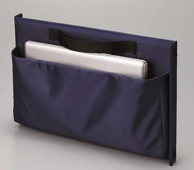 仕切板にノートPC用クッションポケット付