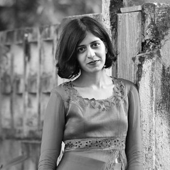 シュチ・タラティ