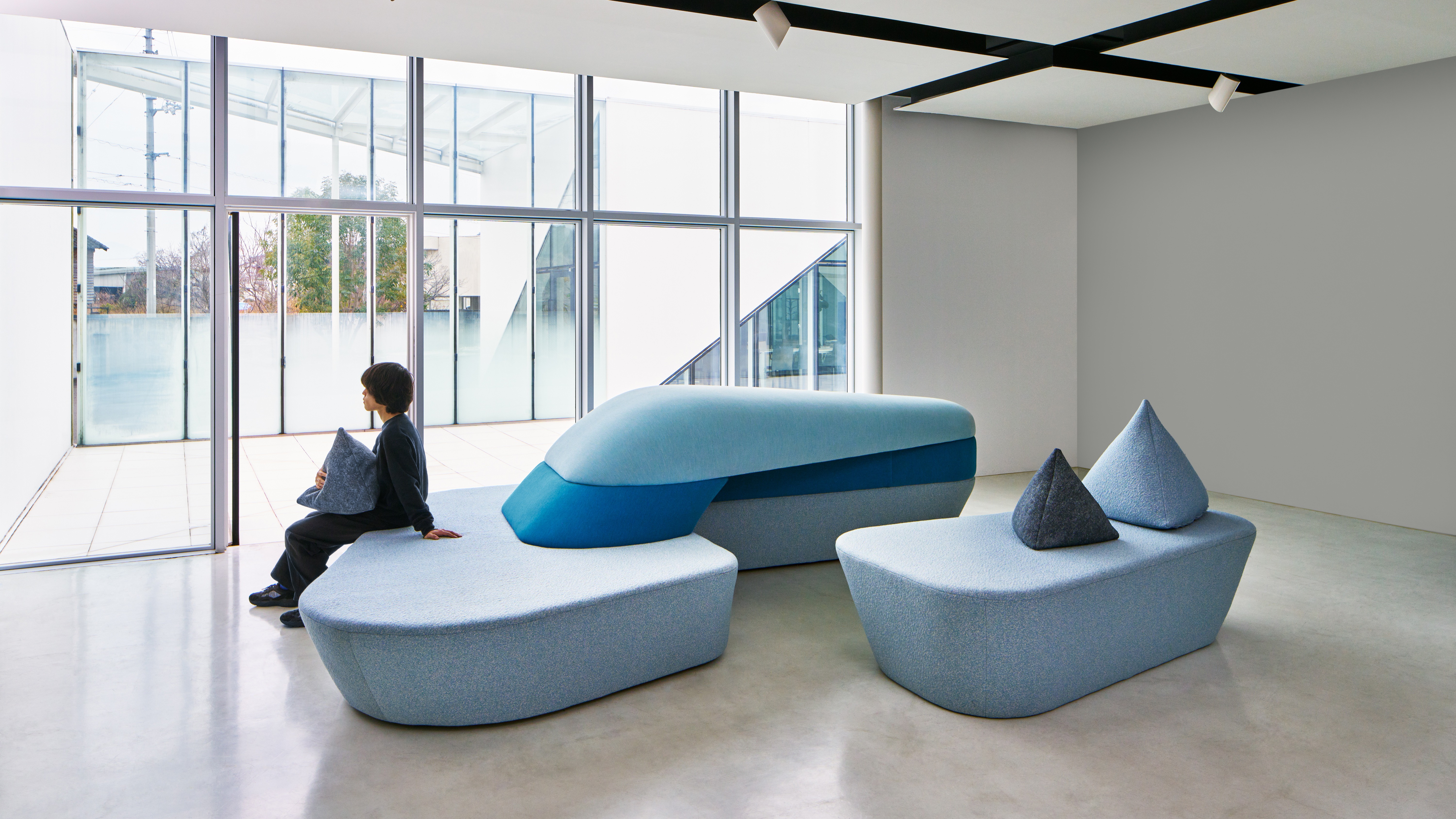 CROSSING VIEWS_nolla