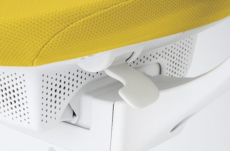 ON/OFFのモード切替ができる「グライディングストッパー」 グライディングするときと、固定して集中して作業したいときのモード切替を積極的に行えます。