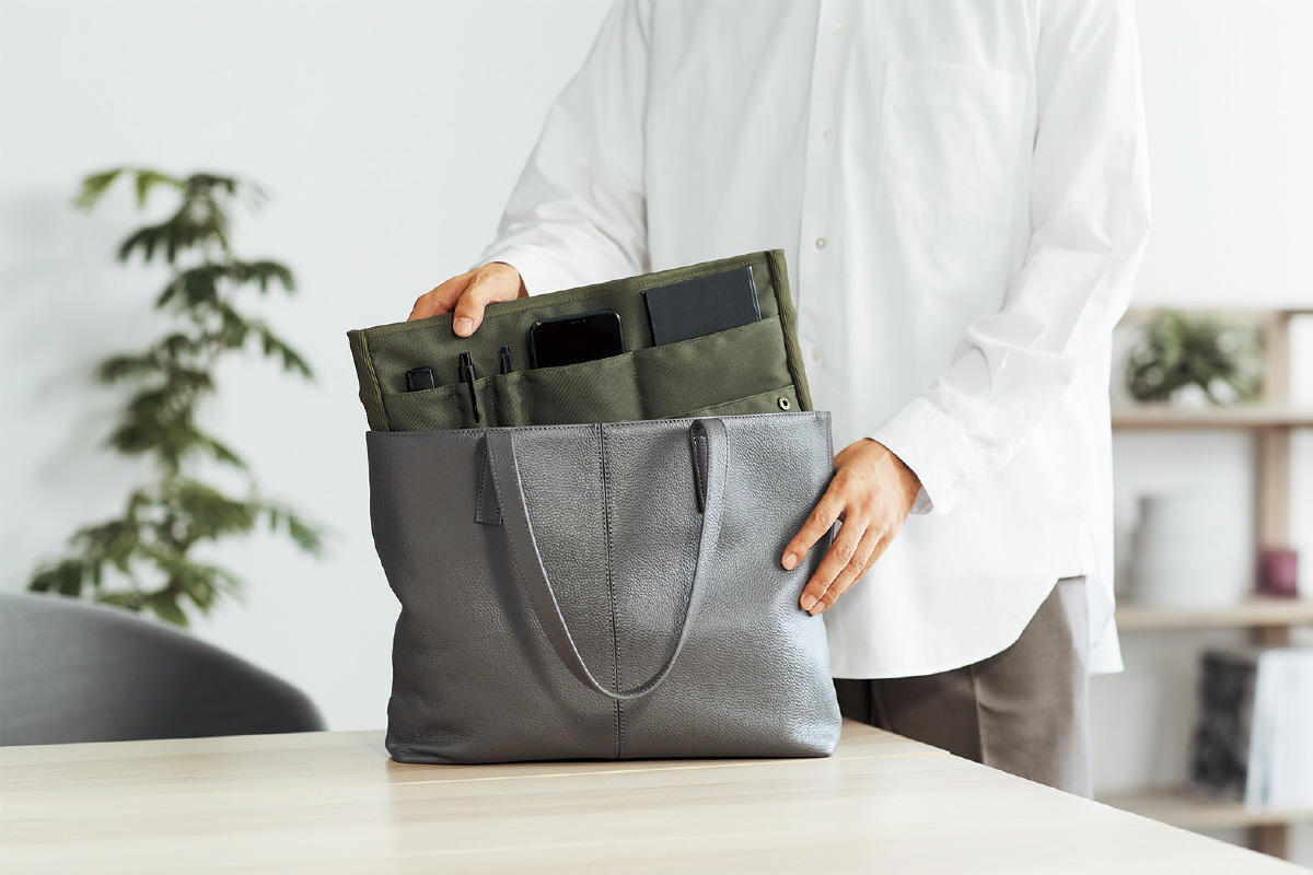 suikaページバッグインバッグ 雑誌付録】Suicaのペンギンの大きめショルダーバッグが便利すぎ