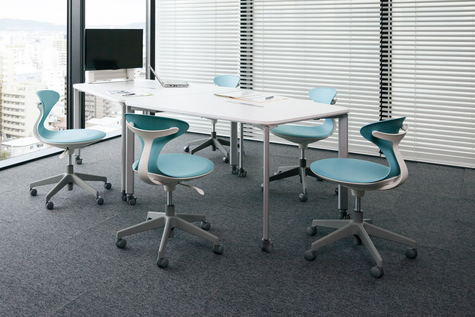 キャンパスアップ｜家具｜コクヨ