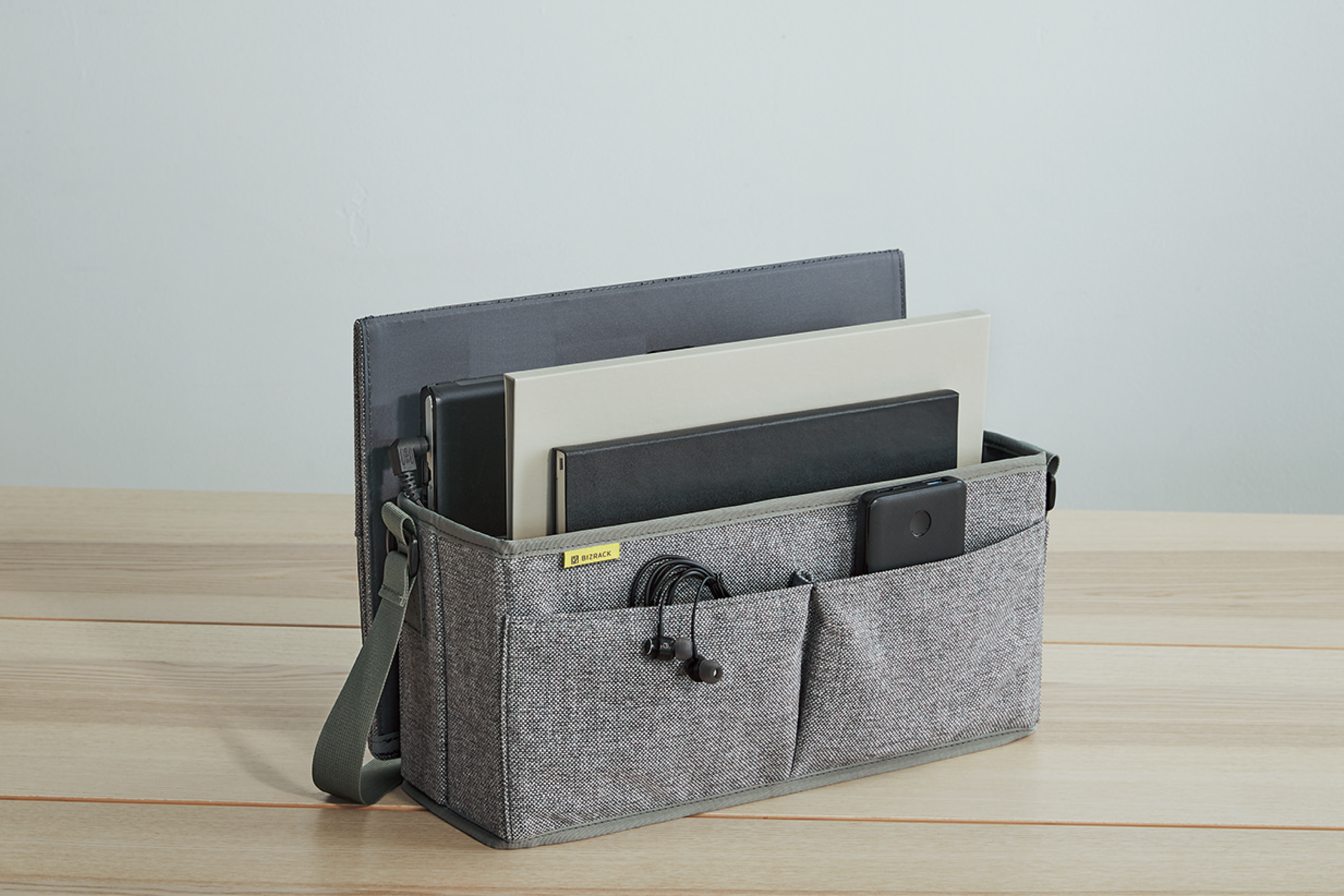 PC・ツールバッグ_キービジュアル