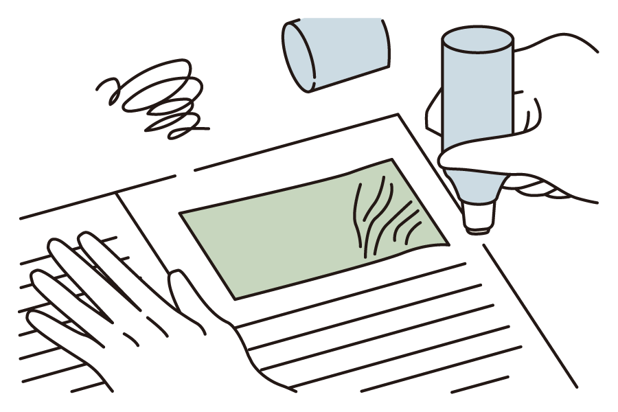 液状のりだと紙にシワがよりがち…