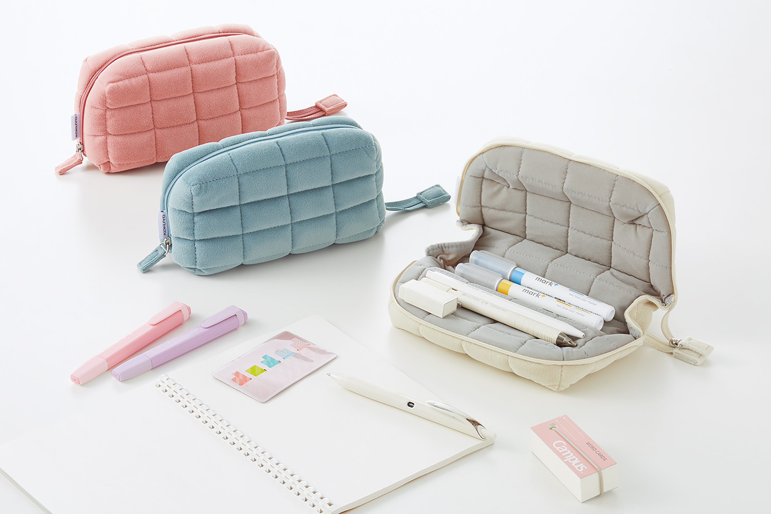 モココ＿キービジュアル01