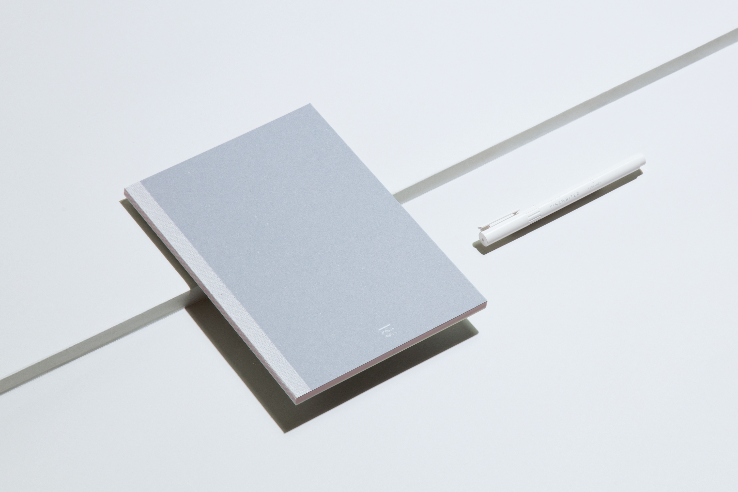 フラットノート_キービジュアル