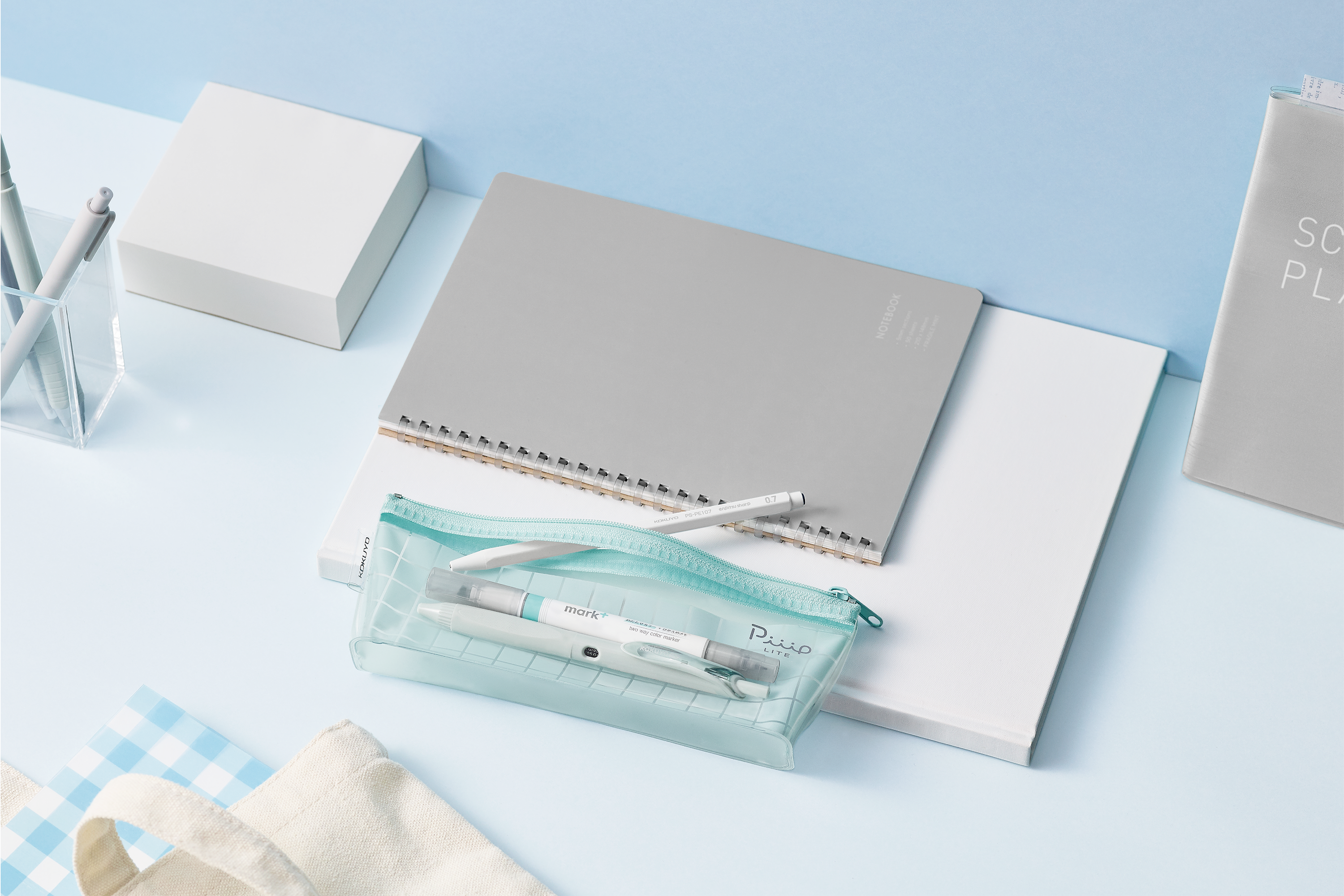 ピープペンケーススリム_キービジュアル