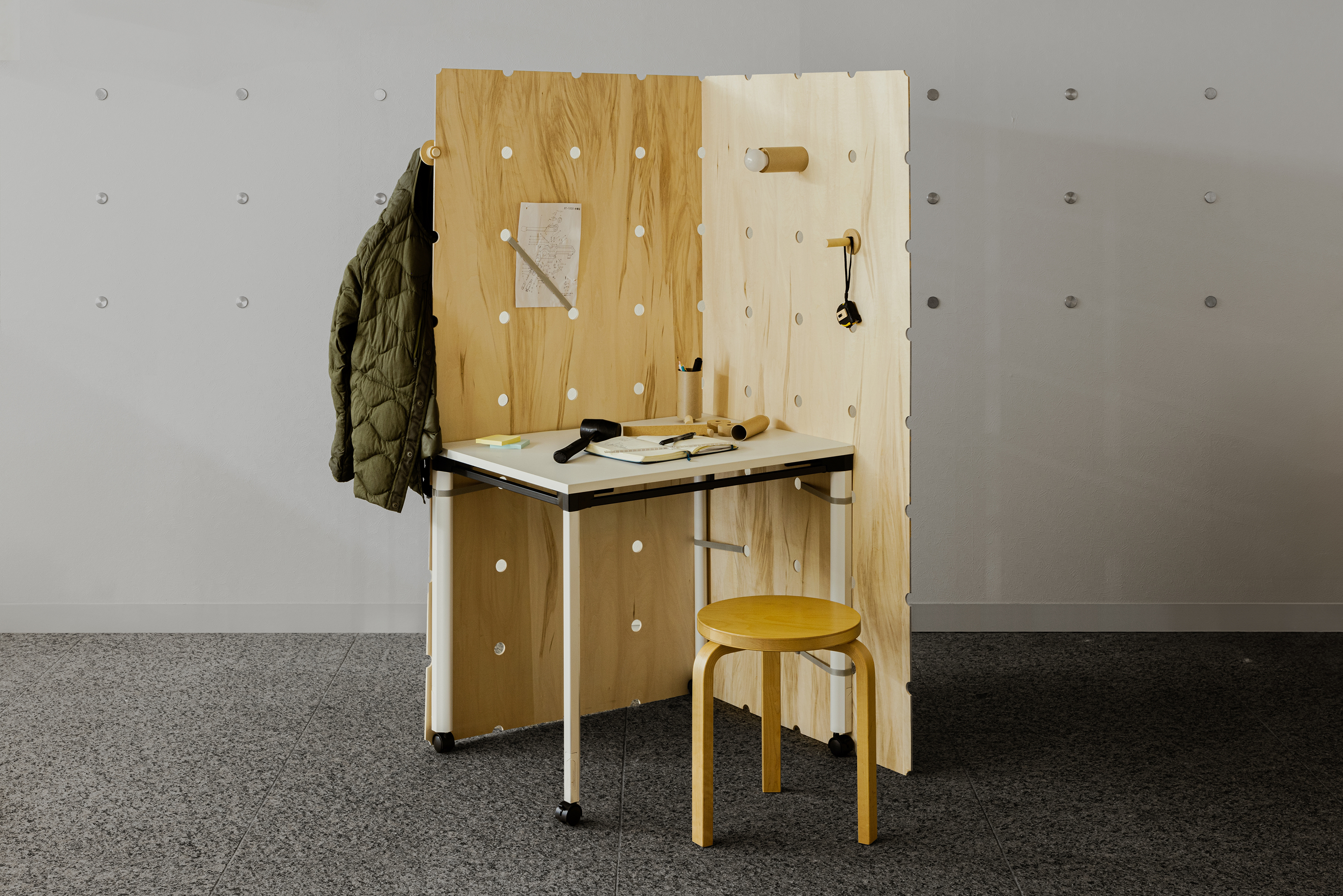 ACTIVE FURNITURE PROJECT at AOAA オフィス画像04