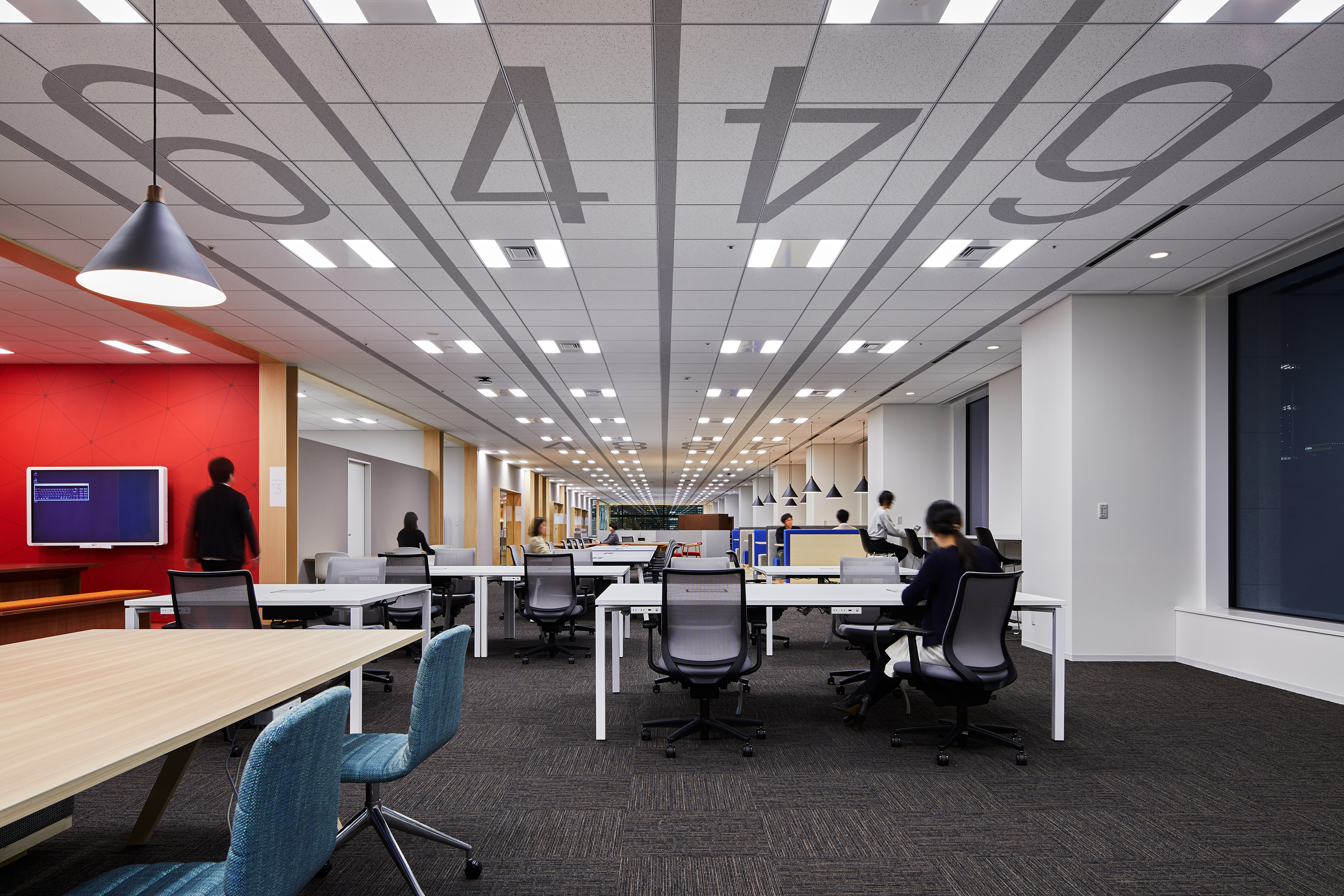 BroadBand Tower 5G Workplace オフィス画像09