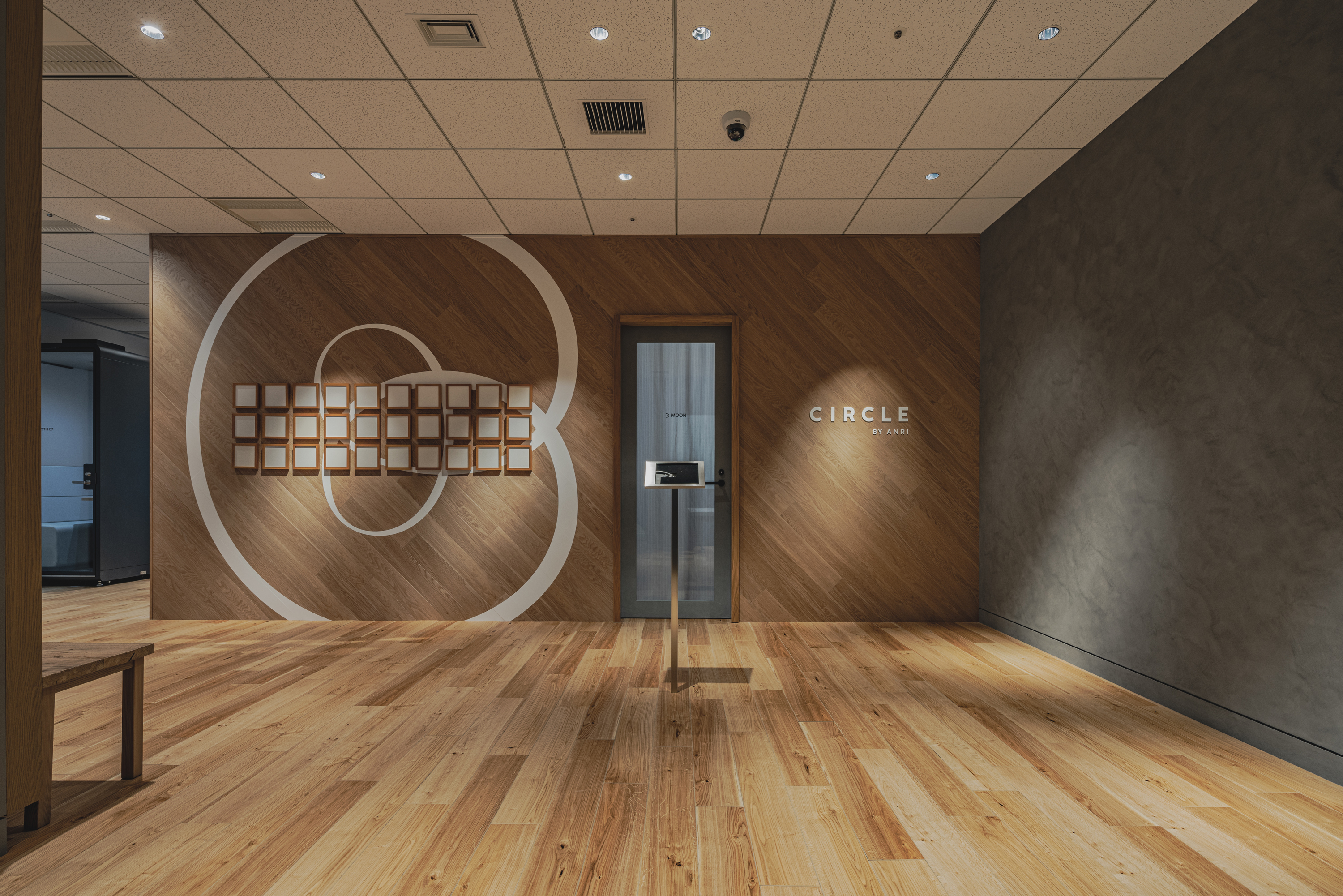 CIRCLE by ANRI オフィス画像01