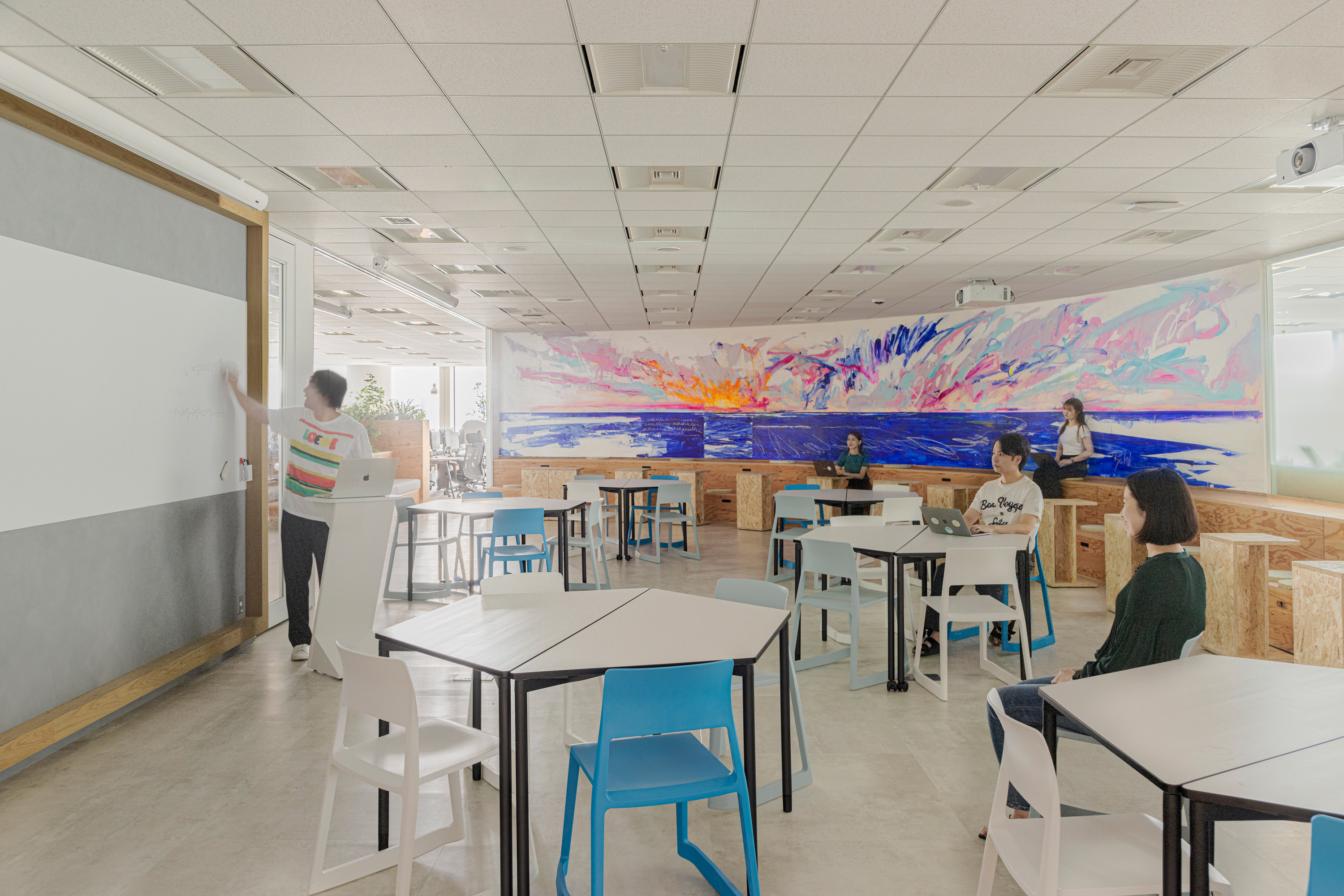 CIRCLE by ANRI オフィス画像06