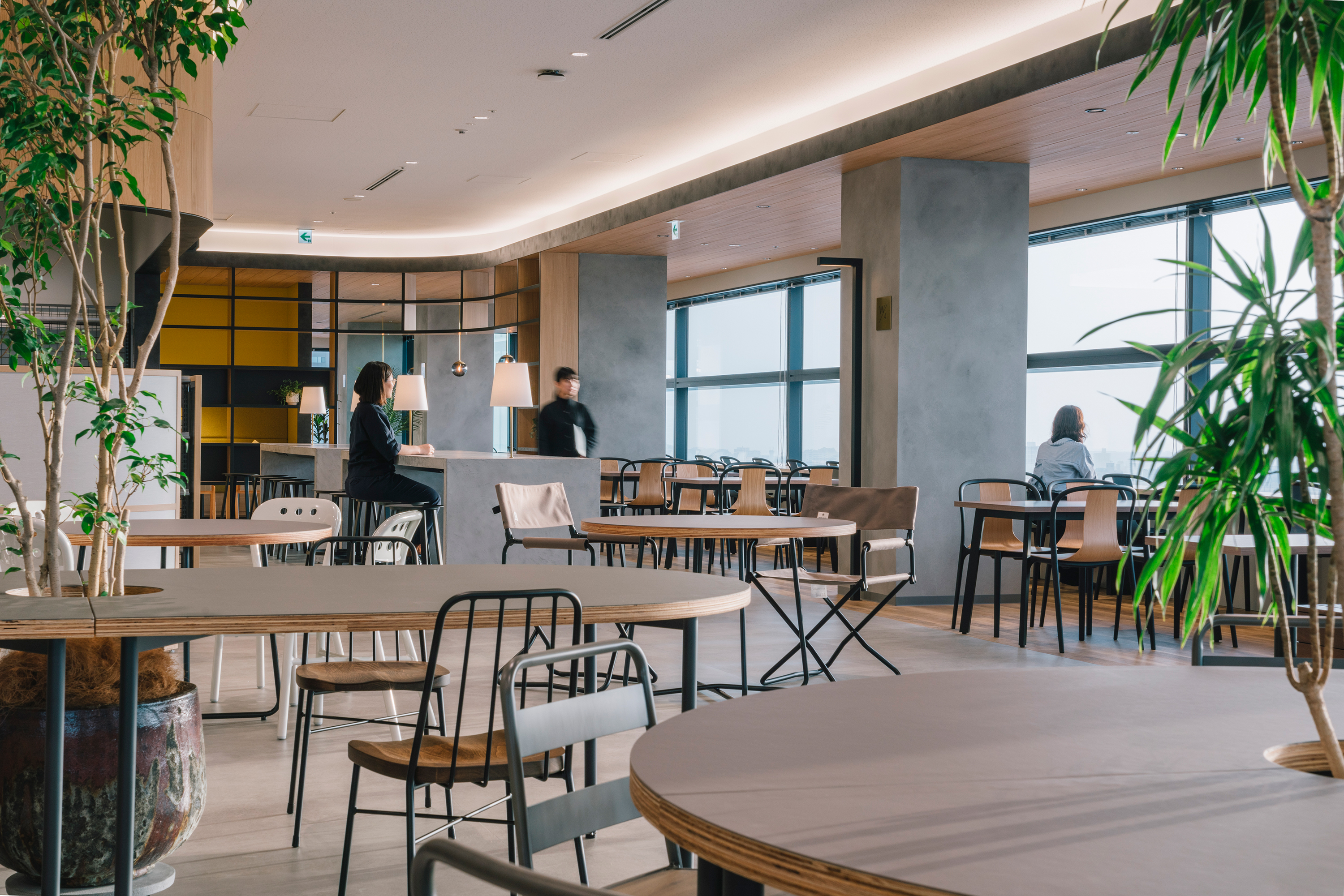 ひろぎんホールディングス本社 画像01