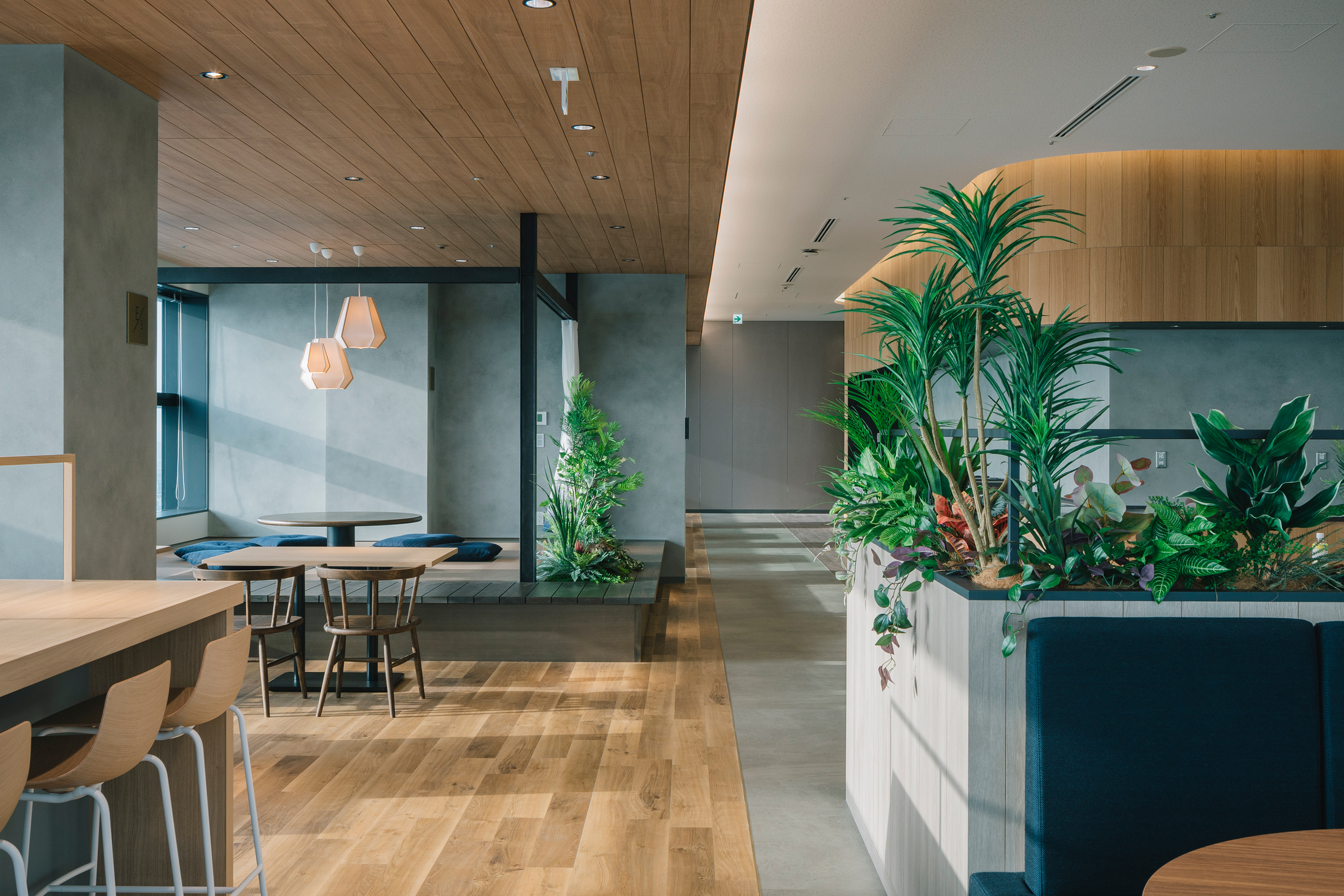 ひろぎんホールディングス本社 画像03