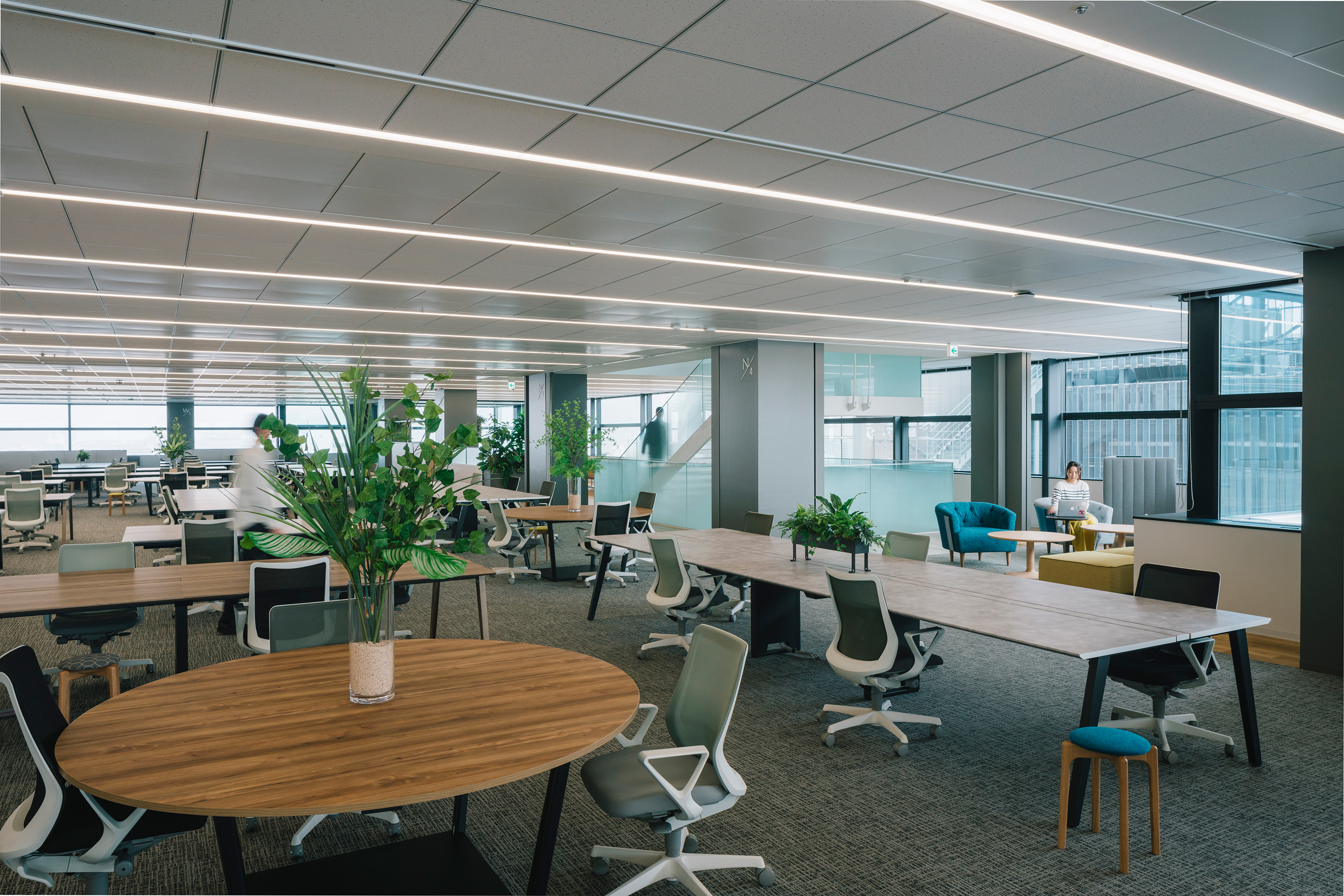 ひろぎんホールディングス本社 画像08