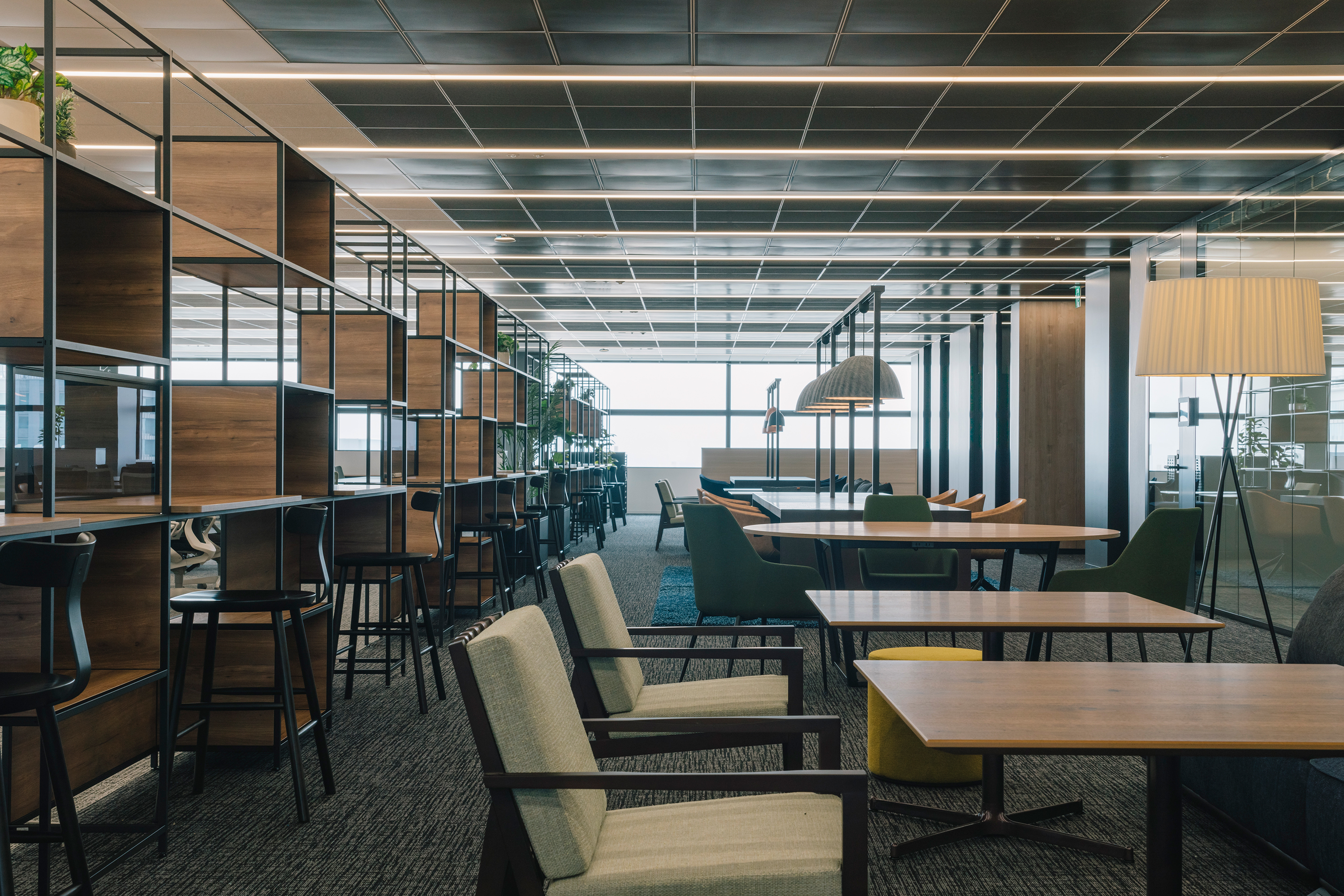 ひろぎんホールディングス本社 画像10