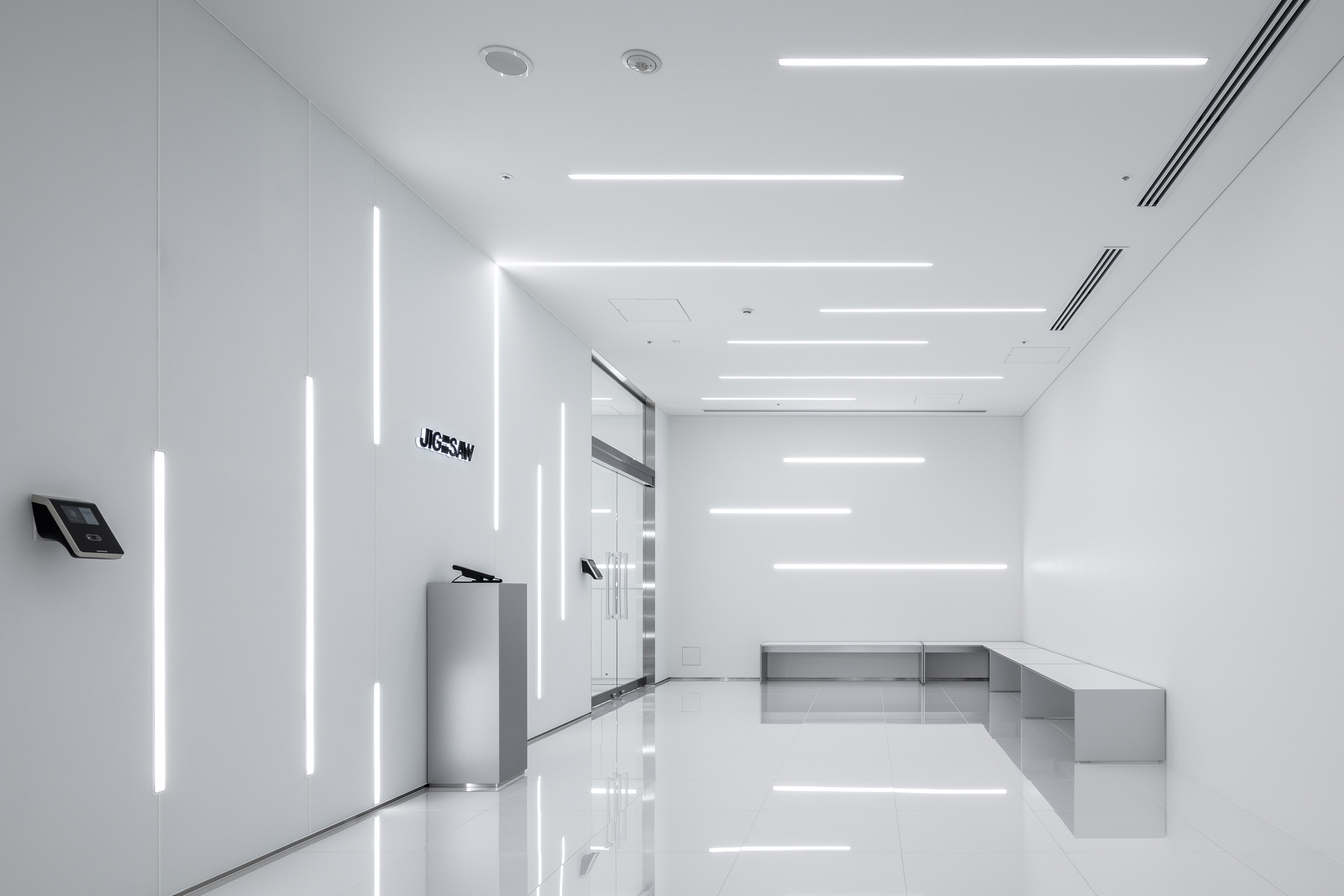 JIG-SAW Otemachi Office KV画像