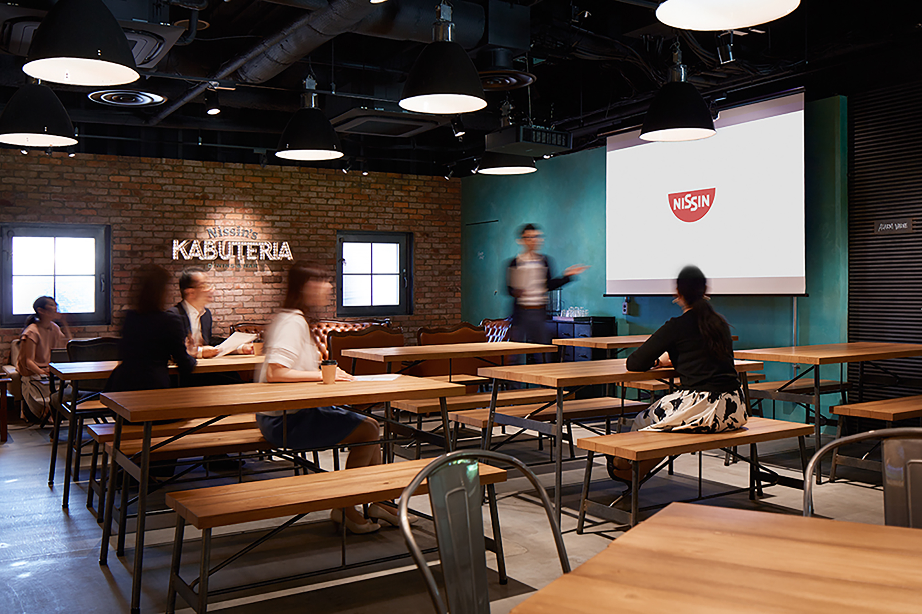 株価連動型社員食堂 KABUTERIA 画像04