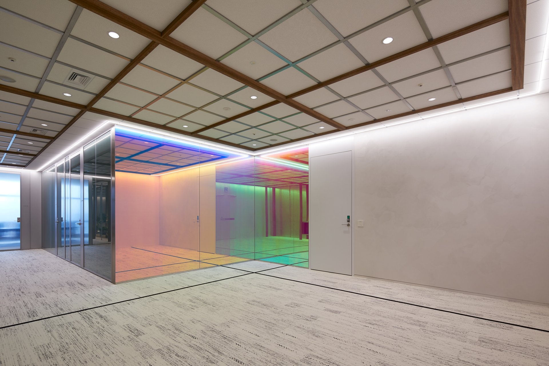 Office J KV画像