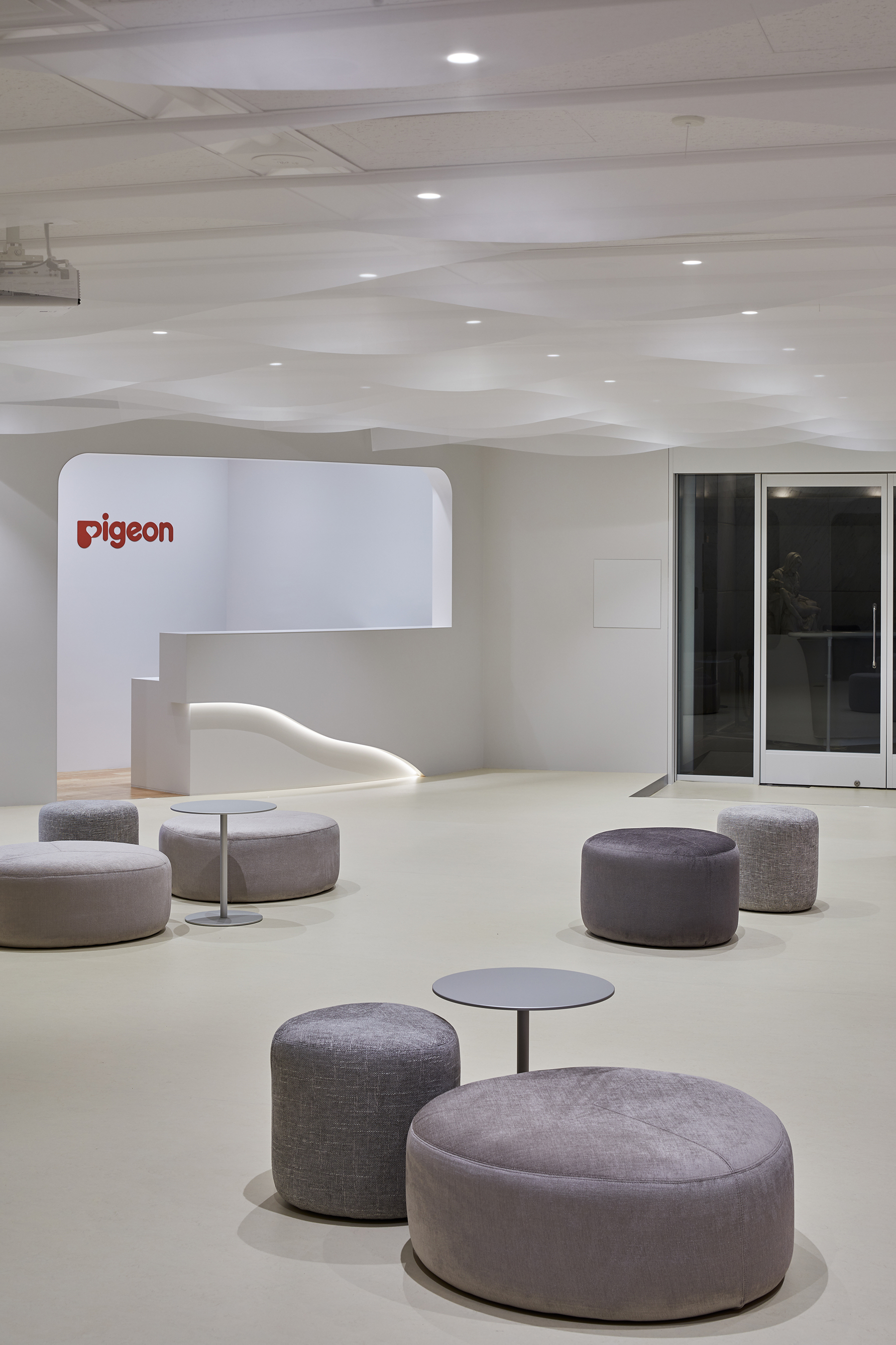 Pigeon Showroom オフィス画像04-1