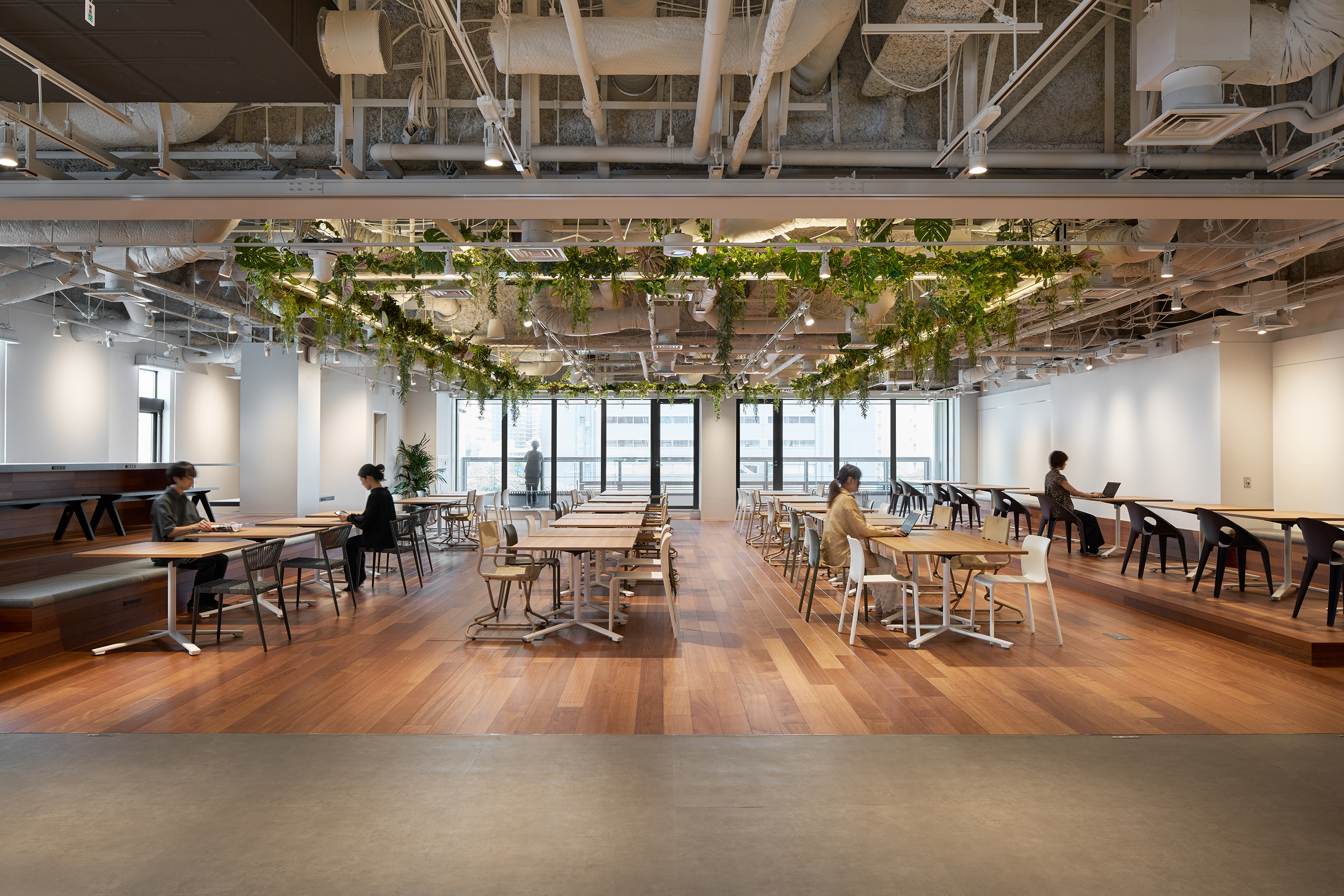 SHINANEN HOLDINGS Head Office オフィス画像03