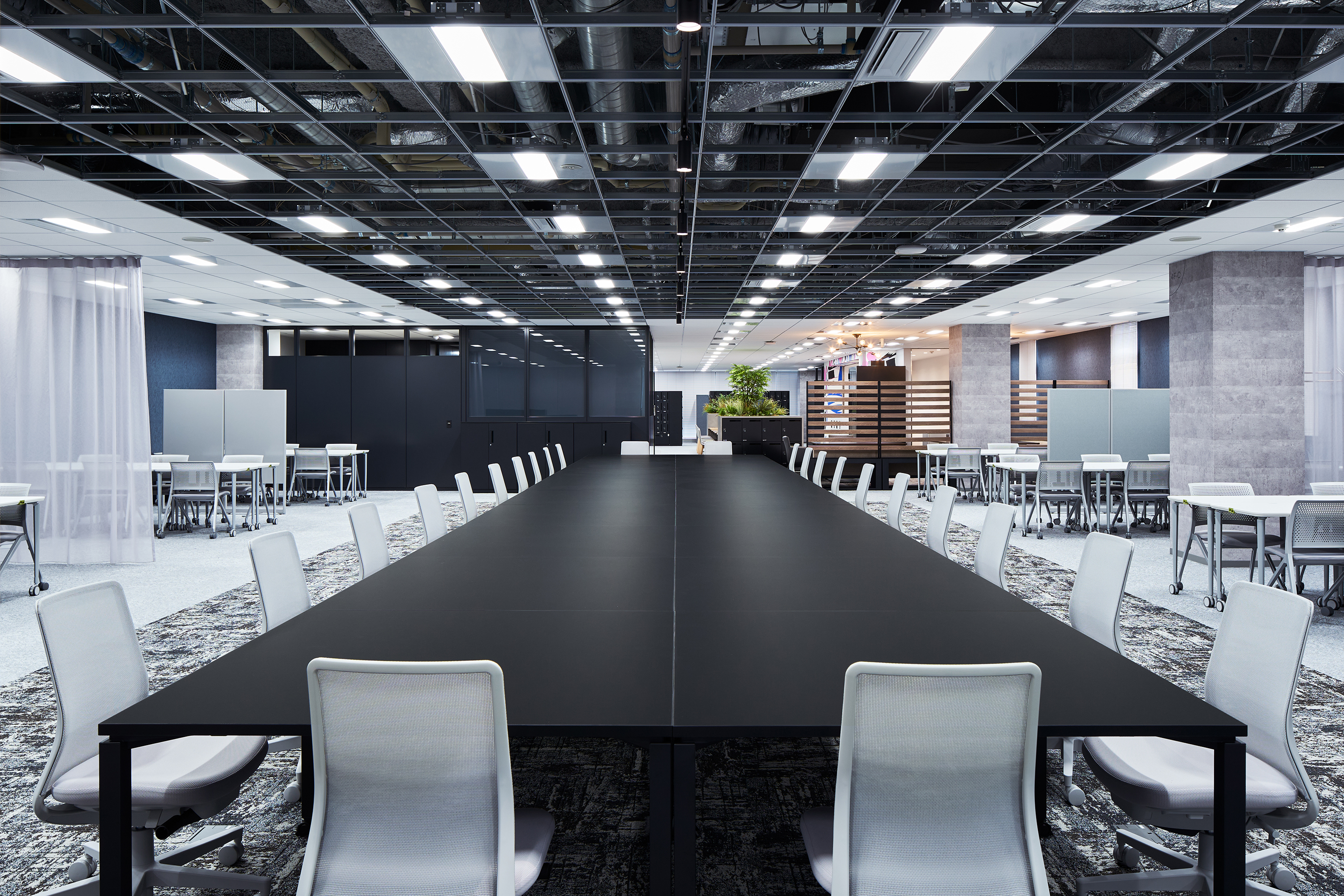 SHINANEN HOLDINGS Head Office オフィス画像05