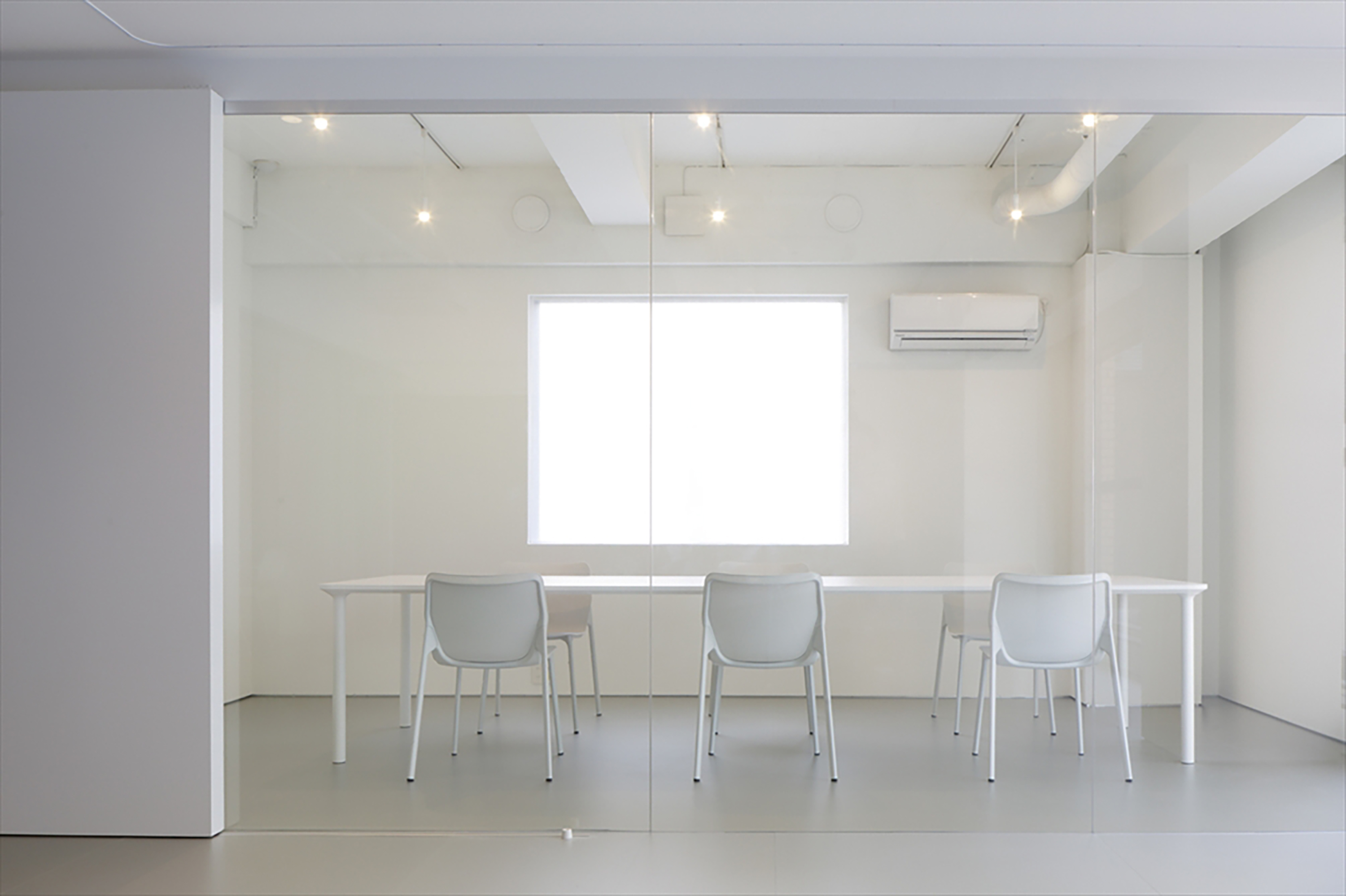 Takram Office Furniture Project オフィス画像06