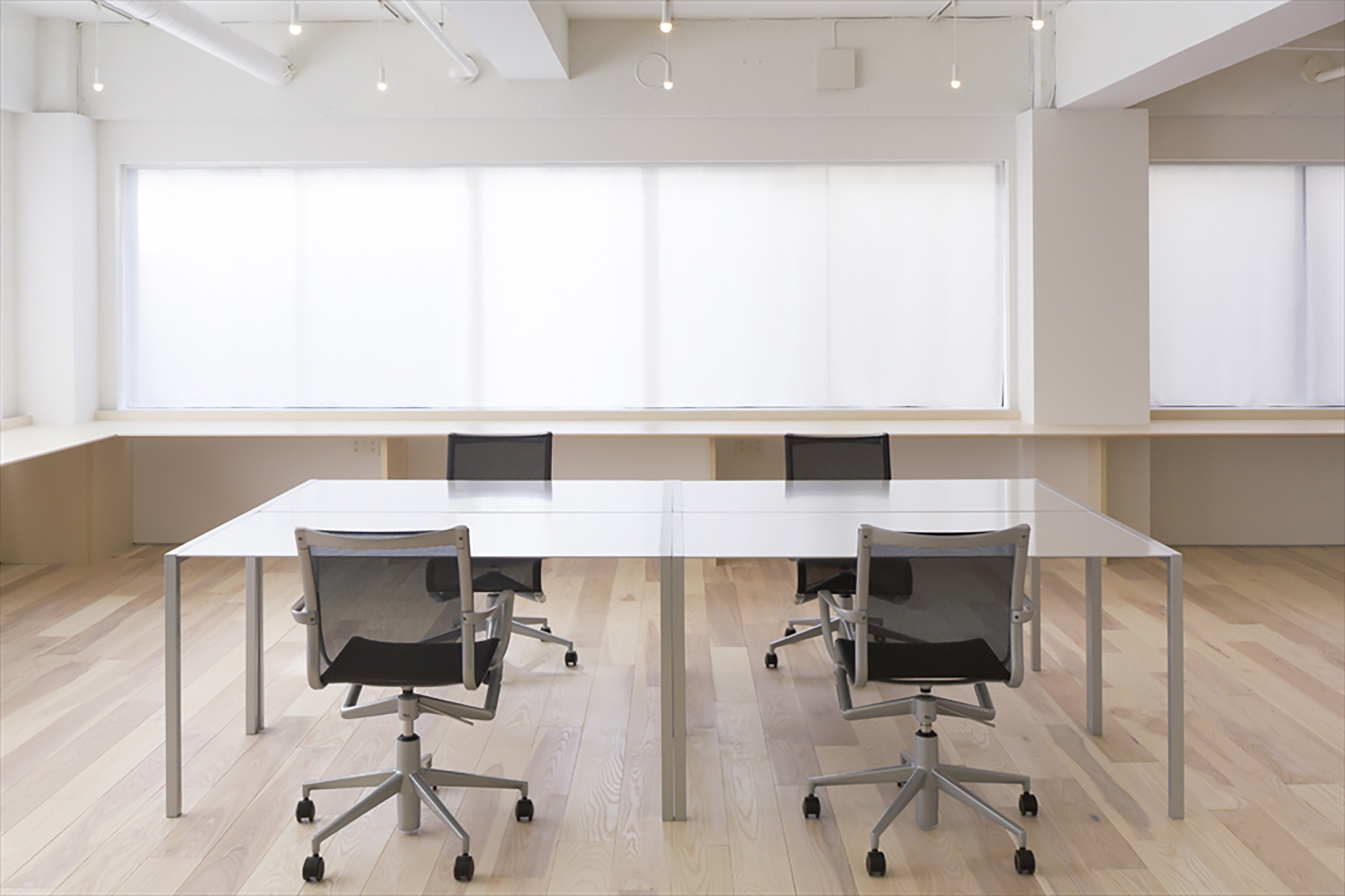 Takram Office Furniture Project オフィス画像