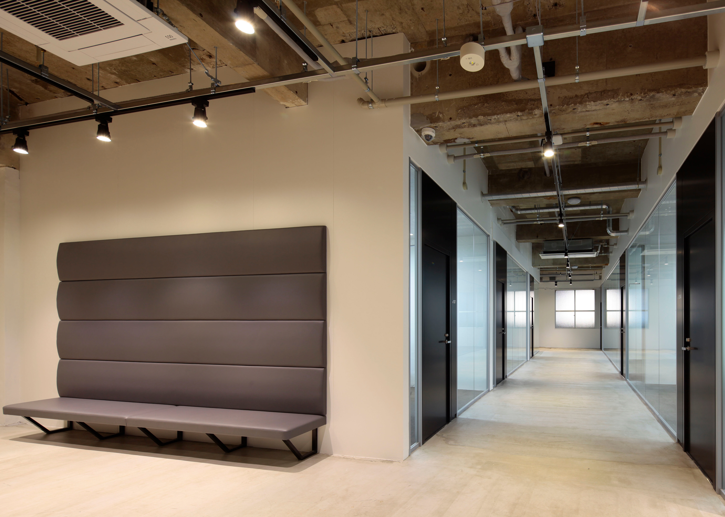 Trial Holdings Head Office オフィス画像05