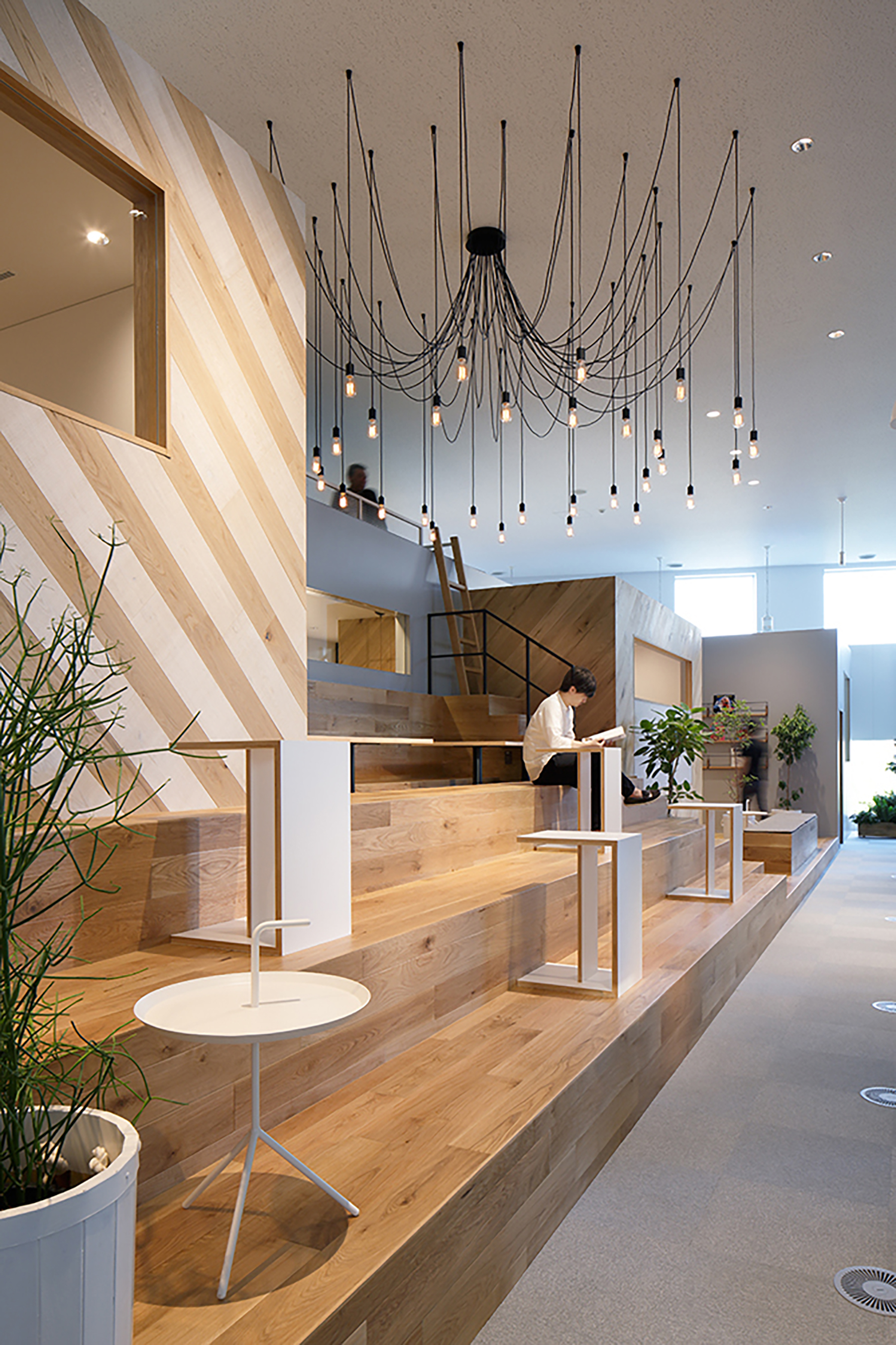UNITED SIA Aoyama Building Office オフィス画像06-1