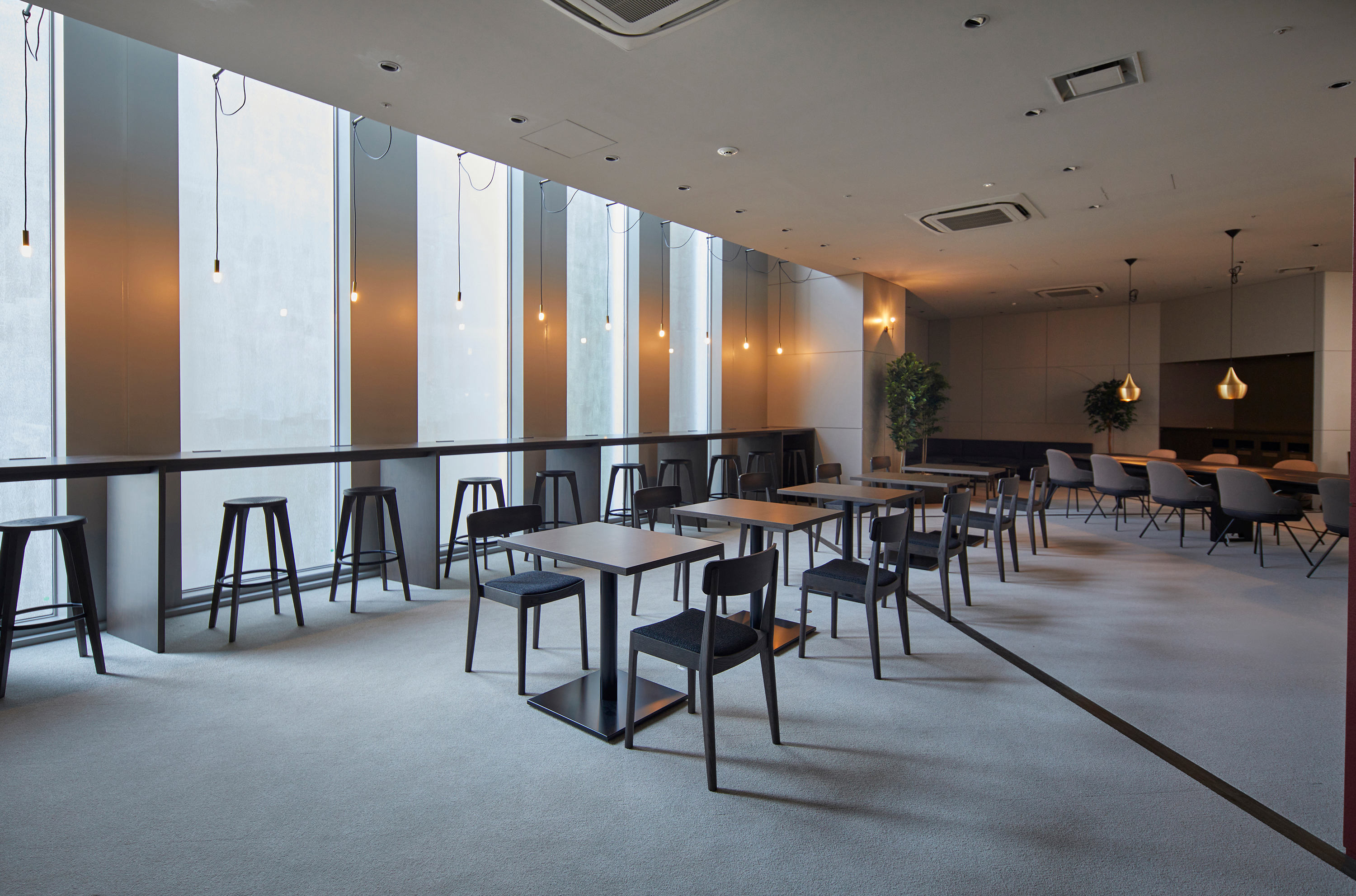大阪梅田ツインタワーズ・ノース WORKER’S LOUNGE 画像02
