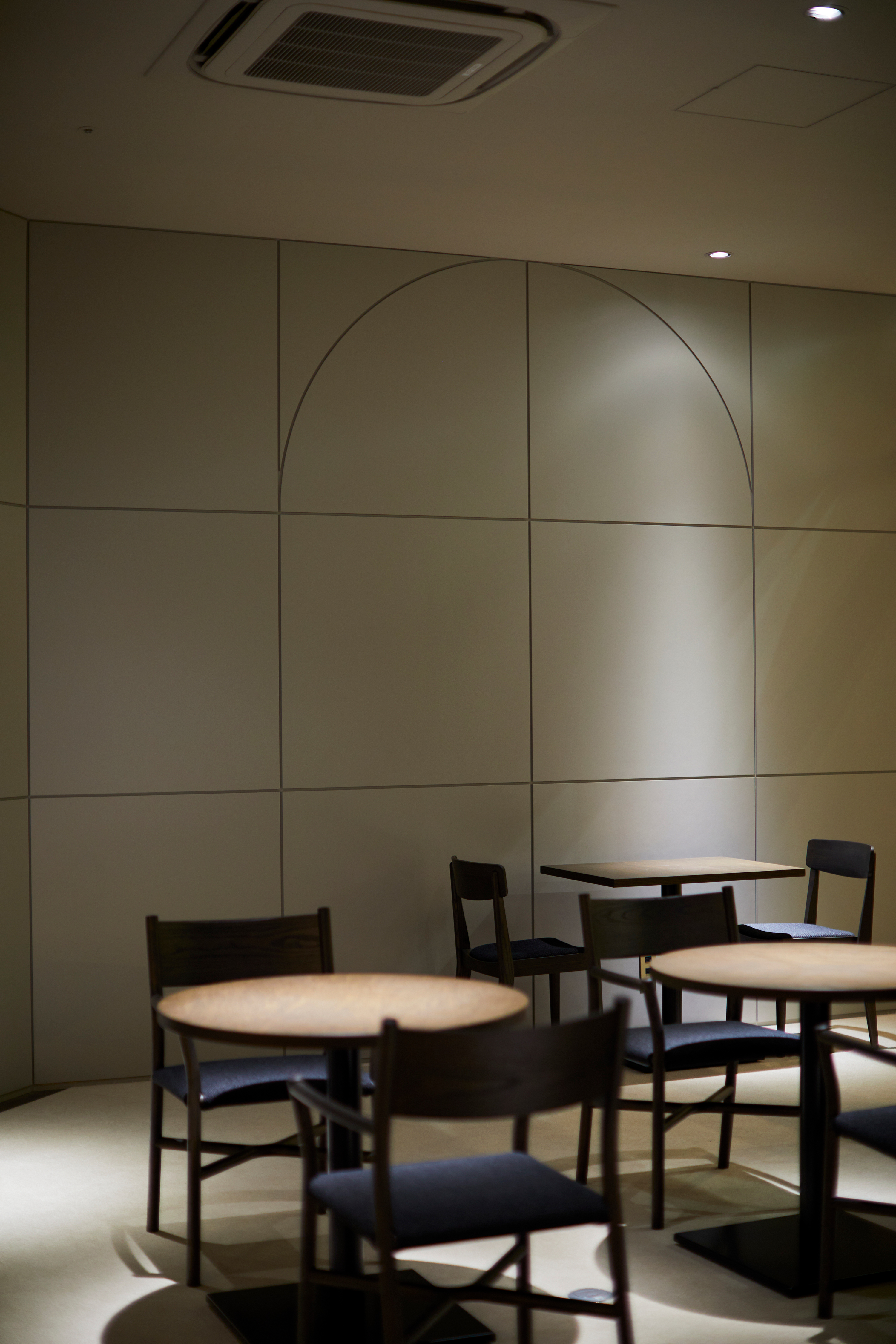 大阪梅田ツインタワーズ・ノース WORKER’S LOUNGE 画像04-1