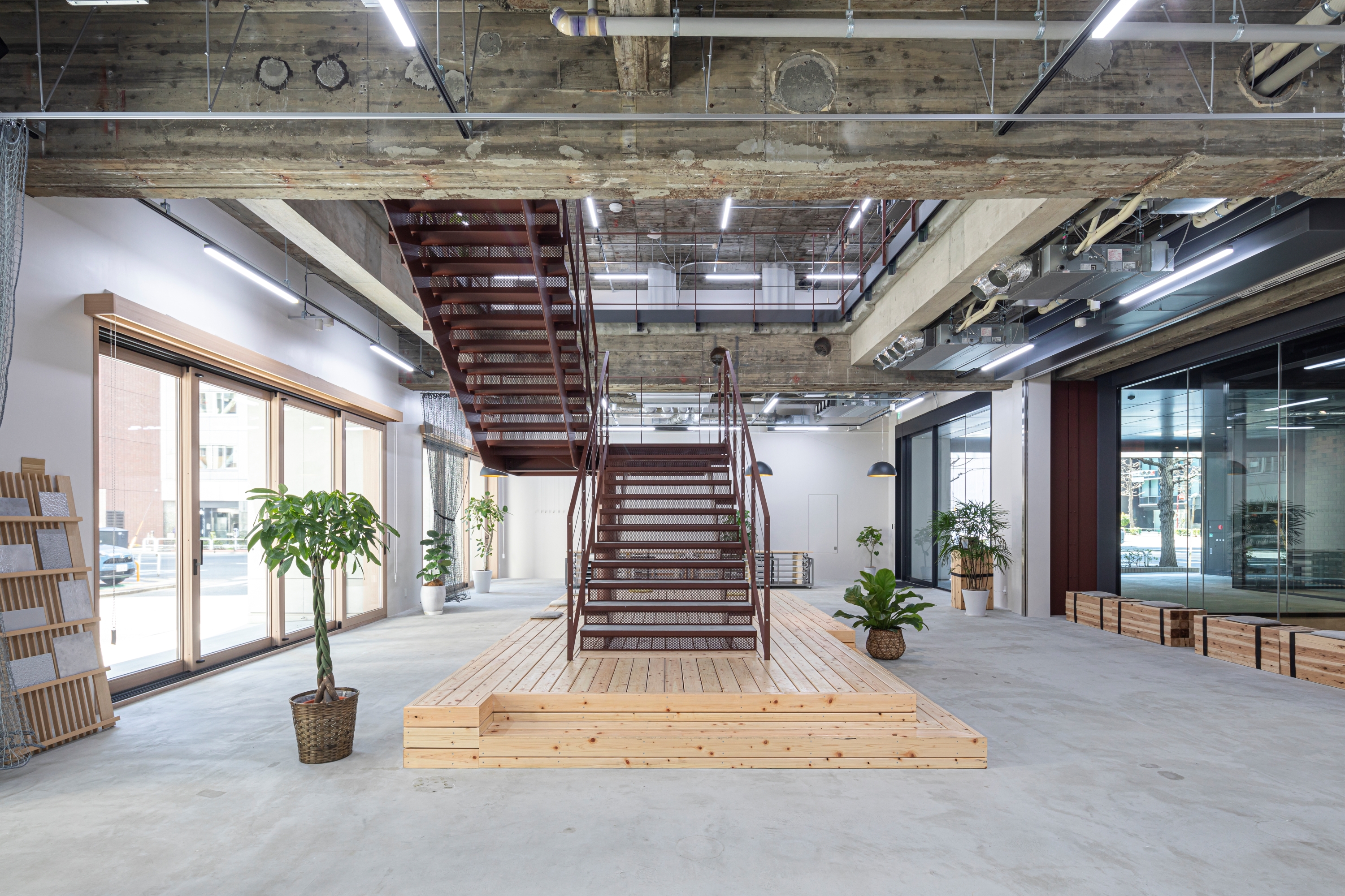 安井建築設計事務所東京事務所　美土代クリエイティブ特区 サムネイル画像