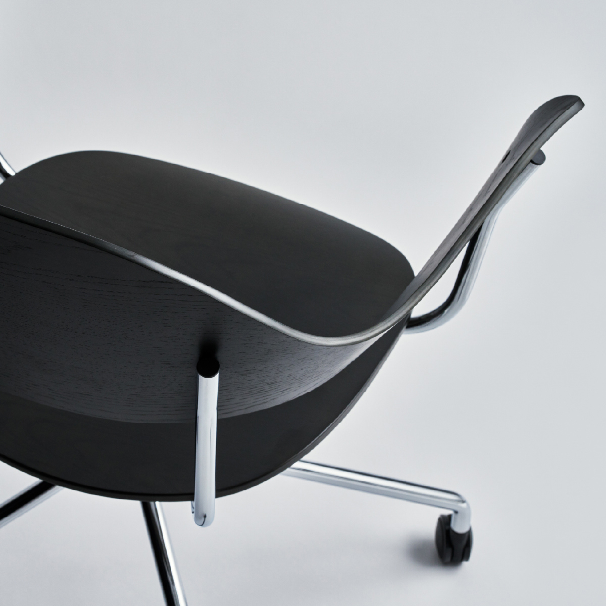 ym-02 Chair 4-Star Base with Caster | yuimori ｜yuimori｜特集
