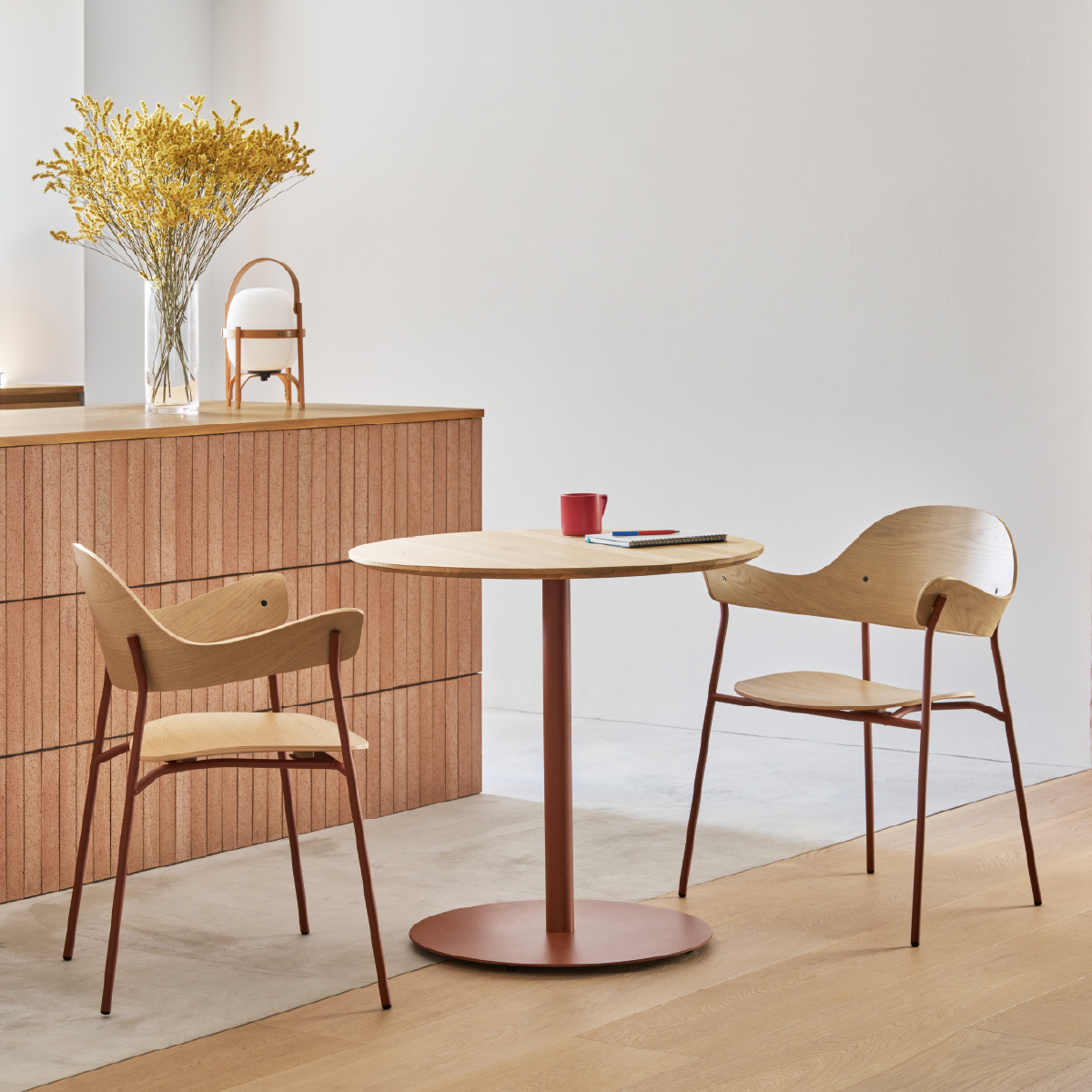 ym-02 Chair 4-Legs | yuimori ｜yuimori｜特集｜家具｜コクヨ