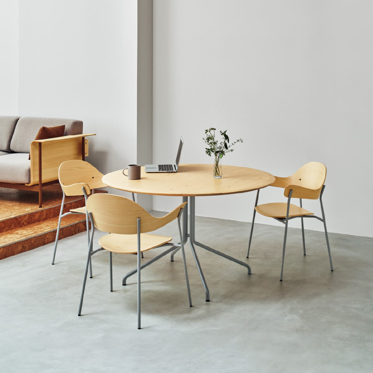 ym-04 Table Circle Top - size φ1200×H720 | yuimori ｜家具｜コクヨ