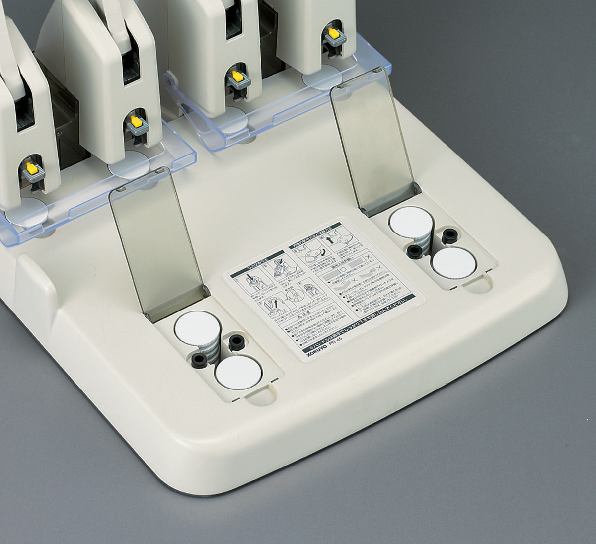 強力4穴パンチ PPC用紙約165枚｜文具｜コクヨ