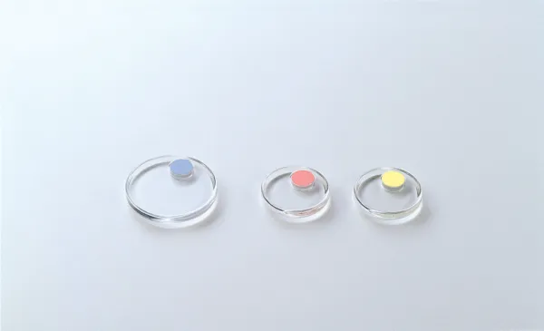 コクヨ クリヤー強力カラーマグネット 保持枚数約9枚 外寸法φ40×6 青の商品画像